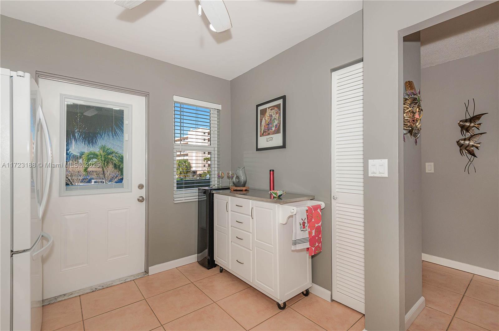 FAIRWAYS CO-OP - Residential