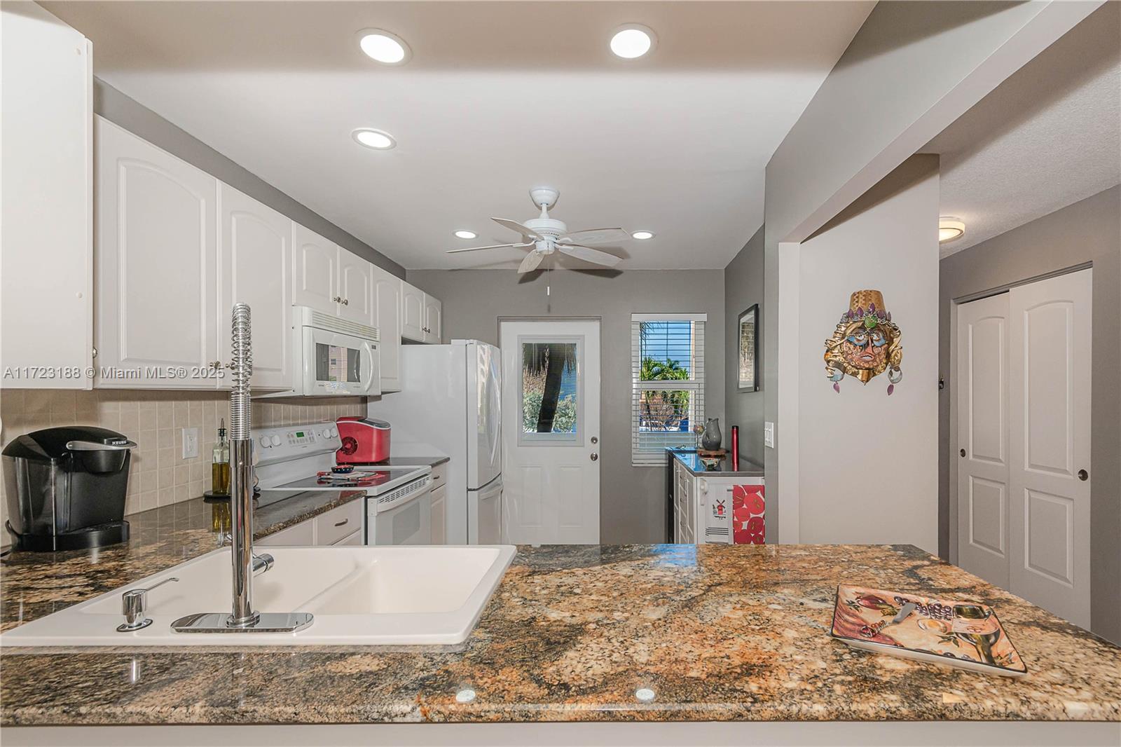 FAIRWAYS CO-OP - Residential