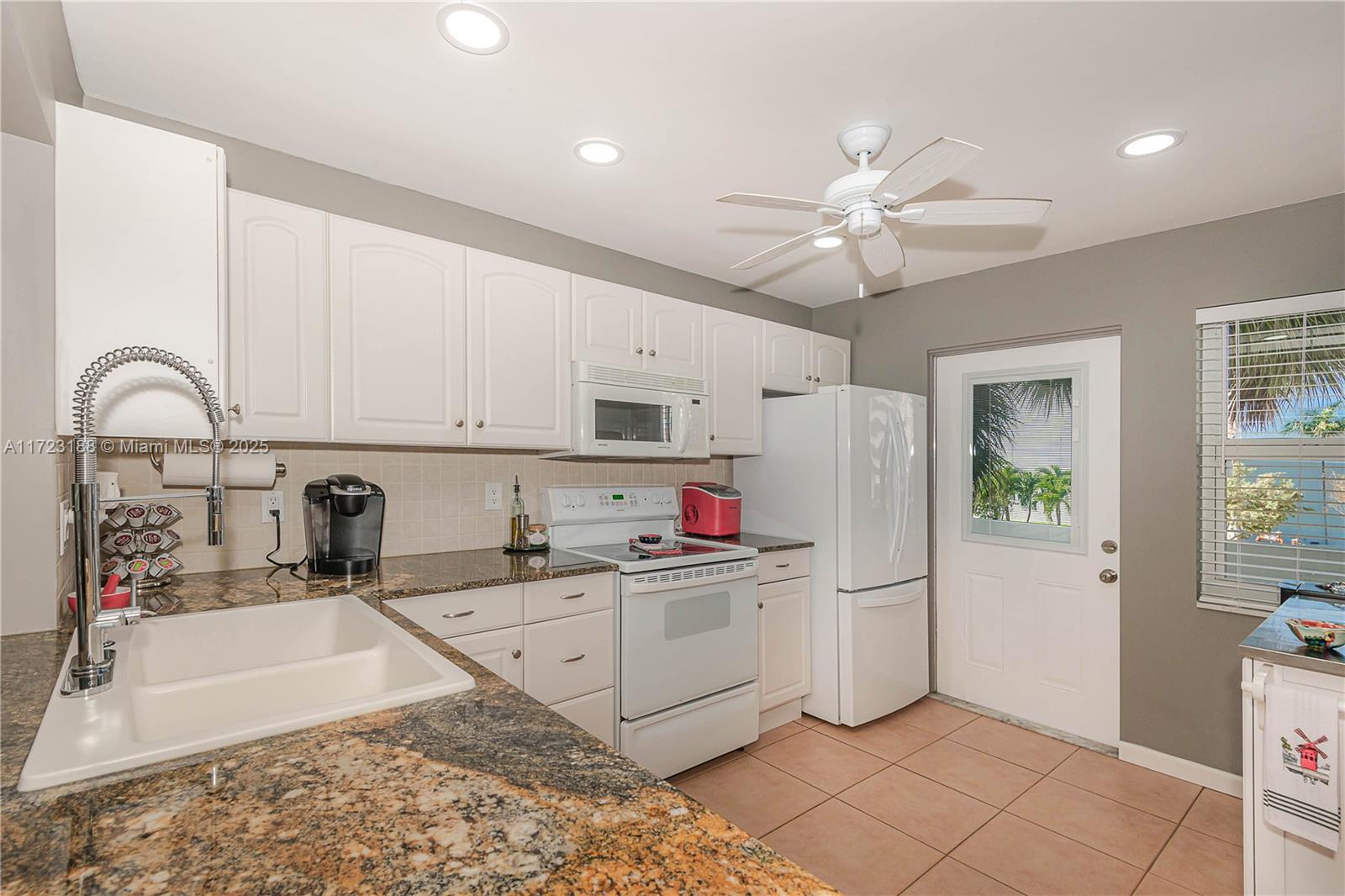 FAIRWAYS CO-OP - Residential