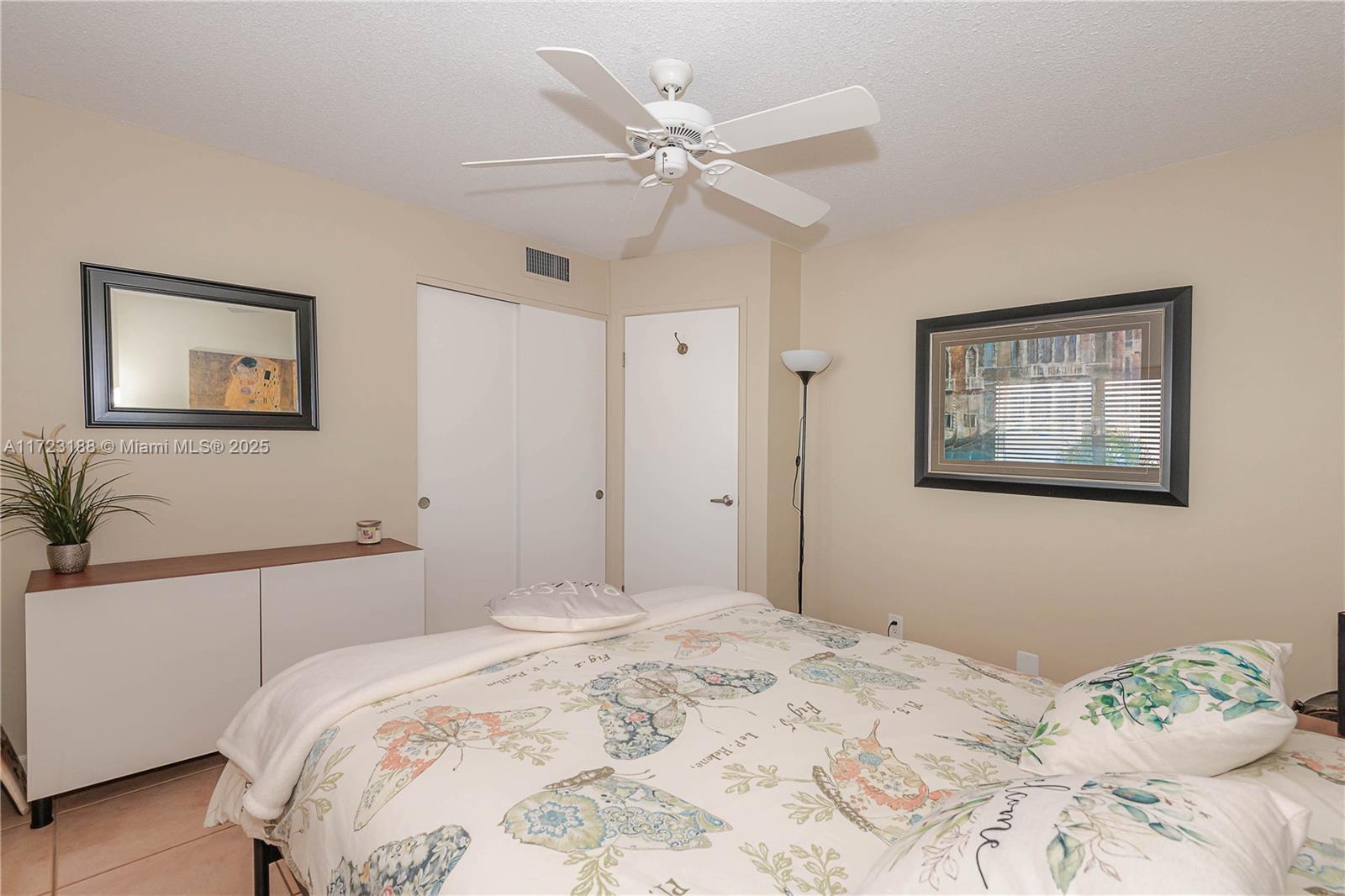 FAIRWAYS CO-OP - Residential