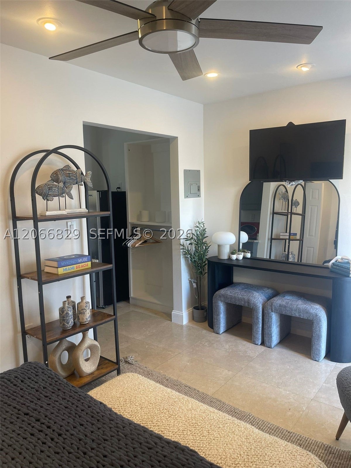 338 Roosevelt St 1002