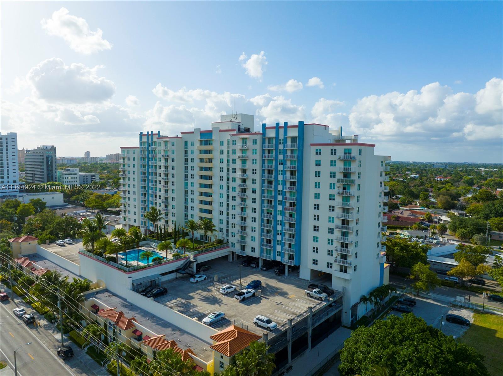 THE ASTON CONDO - Residential