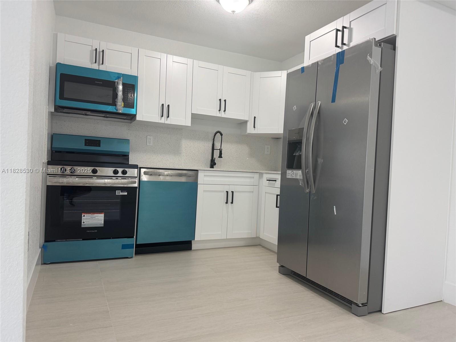 432 NW 32nd Ct 432