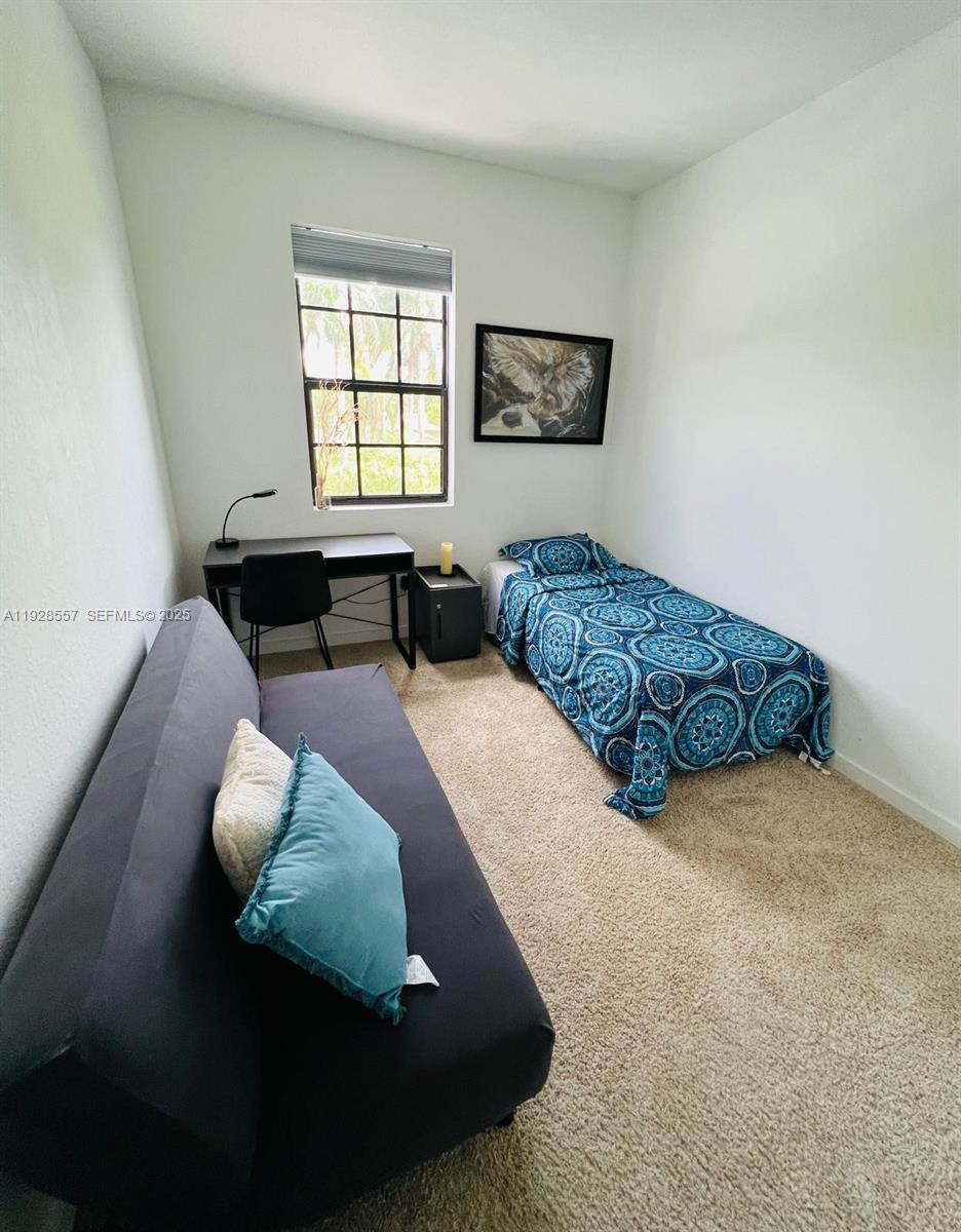 REGAL PALM SUBDIVISION - Residential Lease