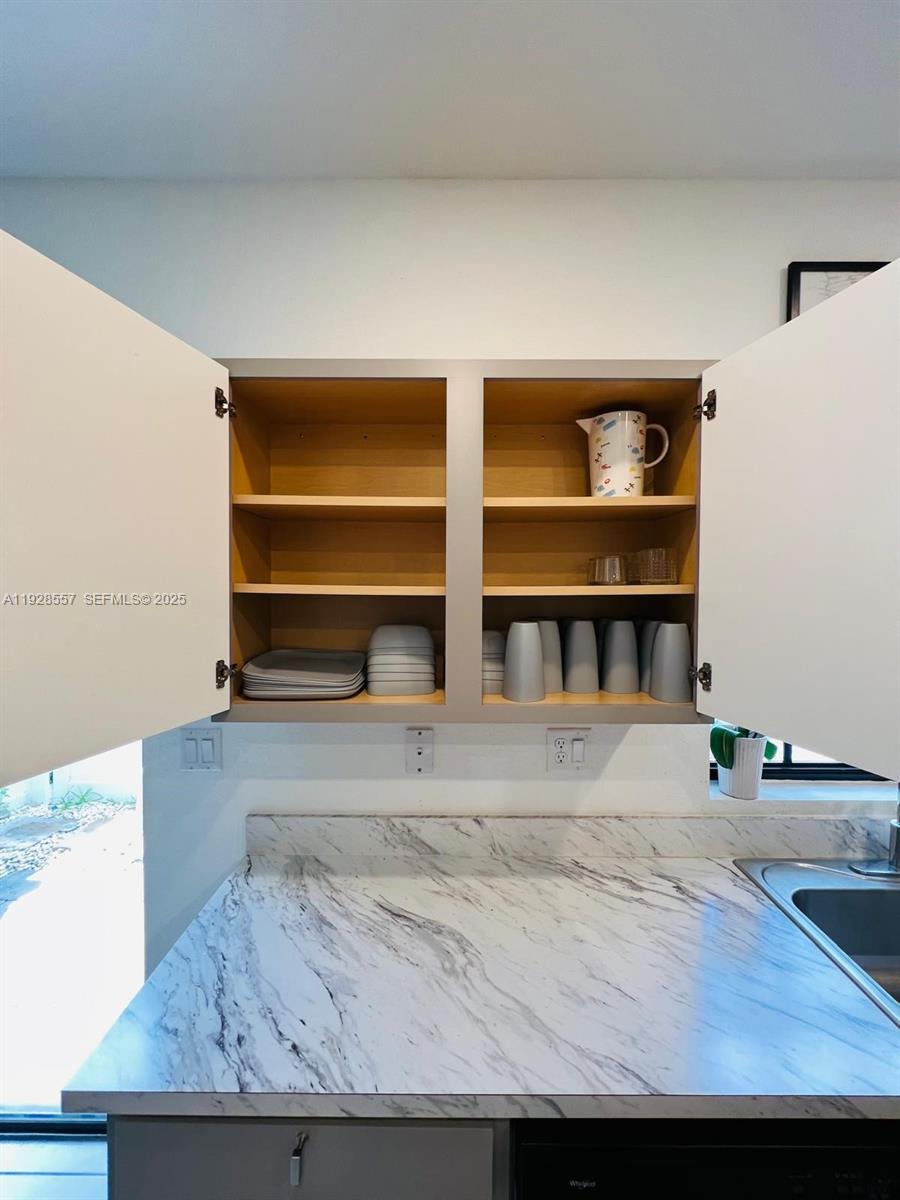 REGAL PALM SUBDIVISION - Residential Lease