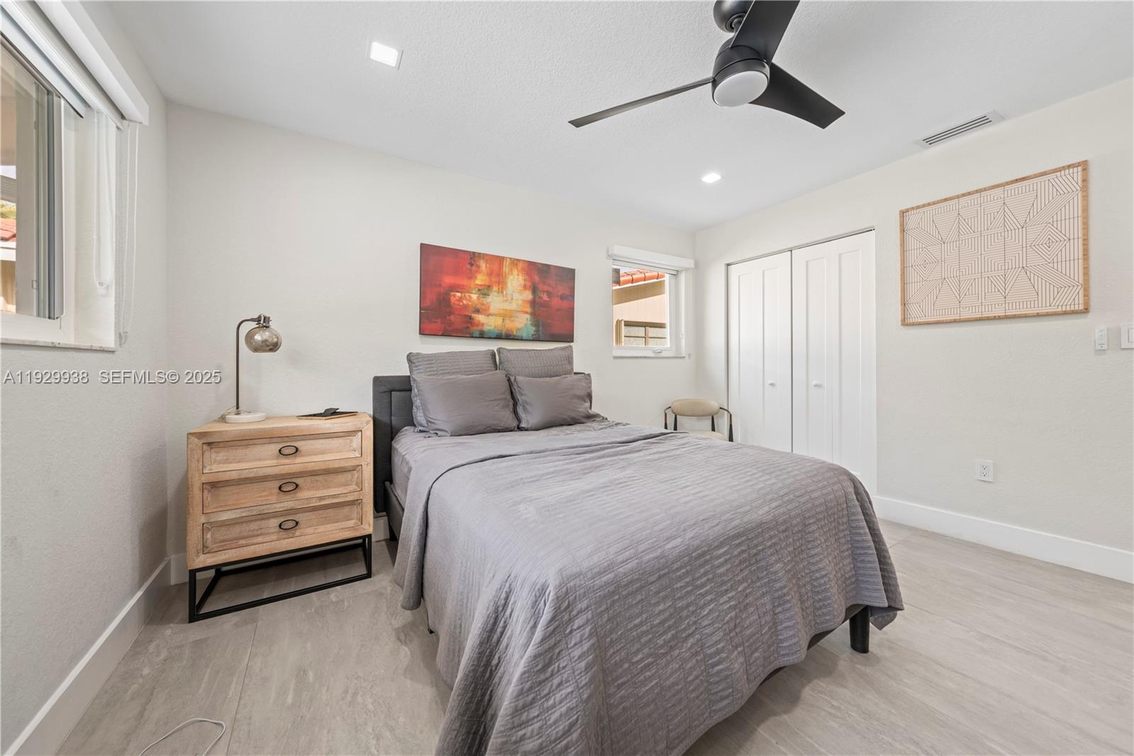 MIAMI LAKES-LAKE GLENN EL - Residential