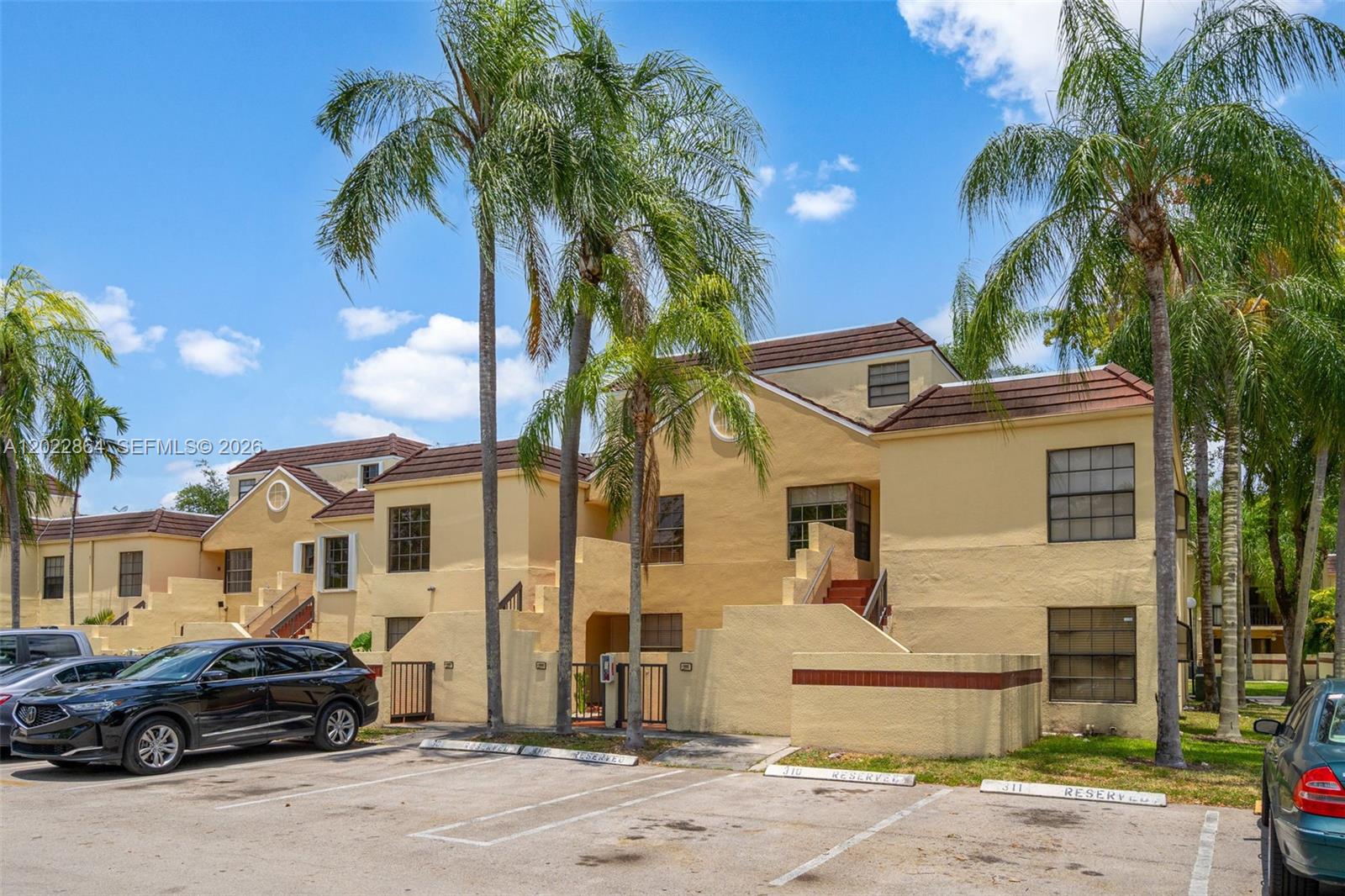 ELAN AT CALUSA CONDO III - Residential