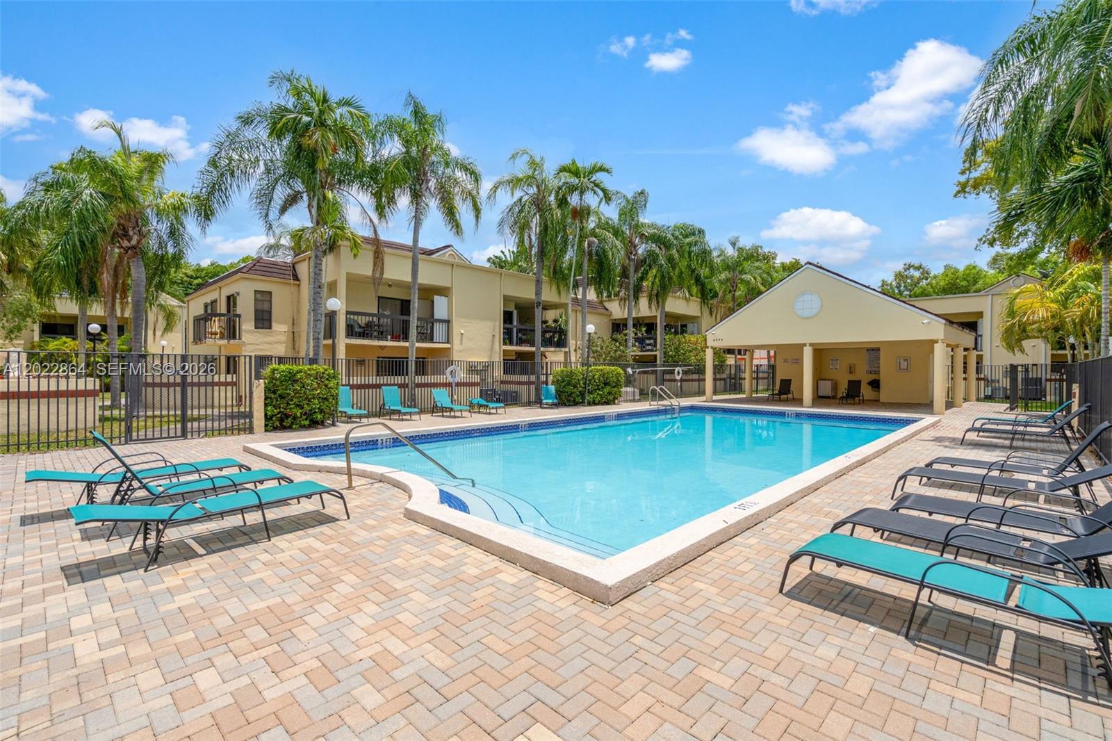 ELAN AT CALUSA CONDO III - Residential