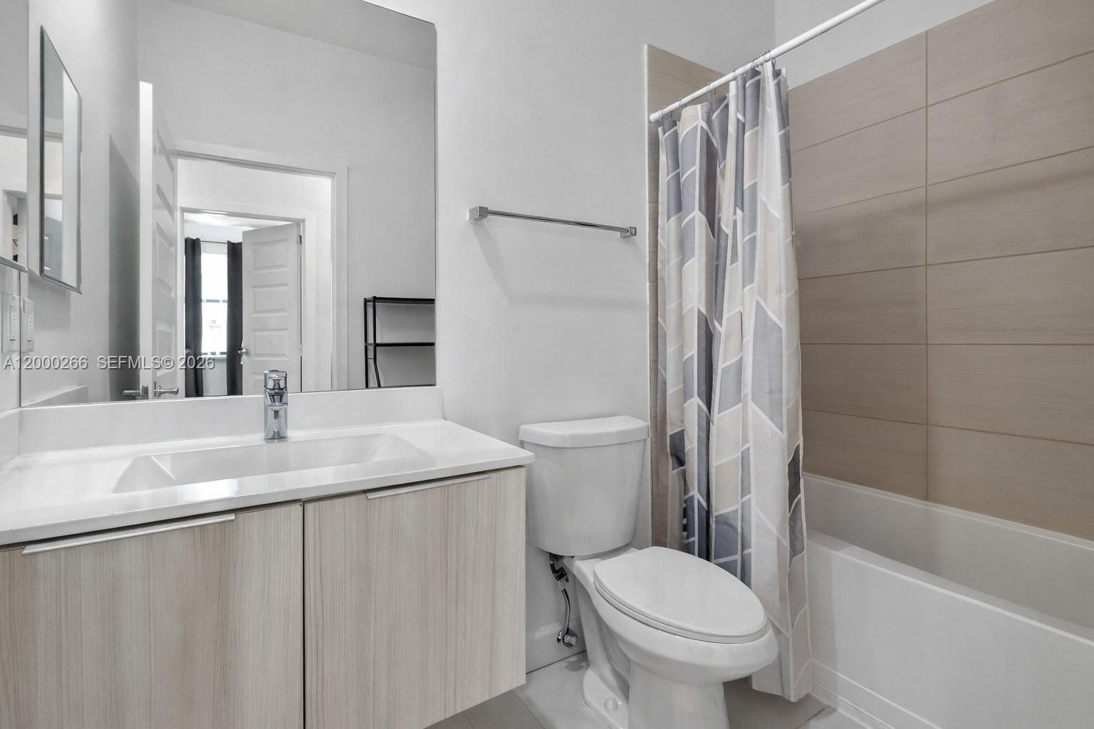 HIGHLAND AT PARK CENTRAL - Residential