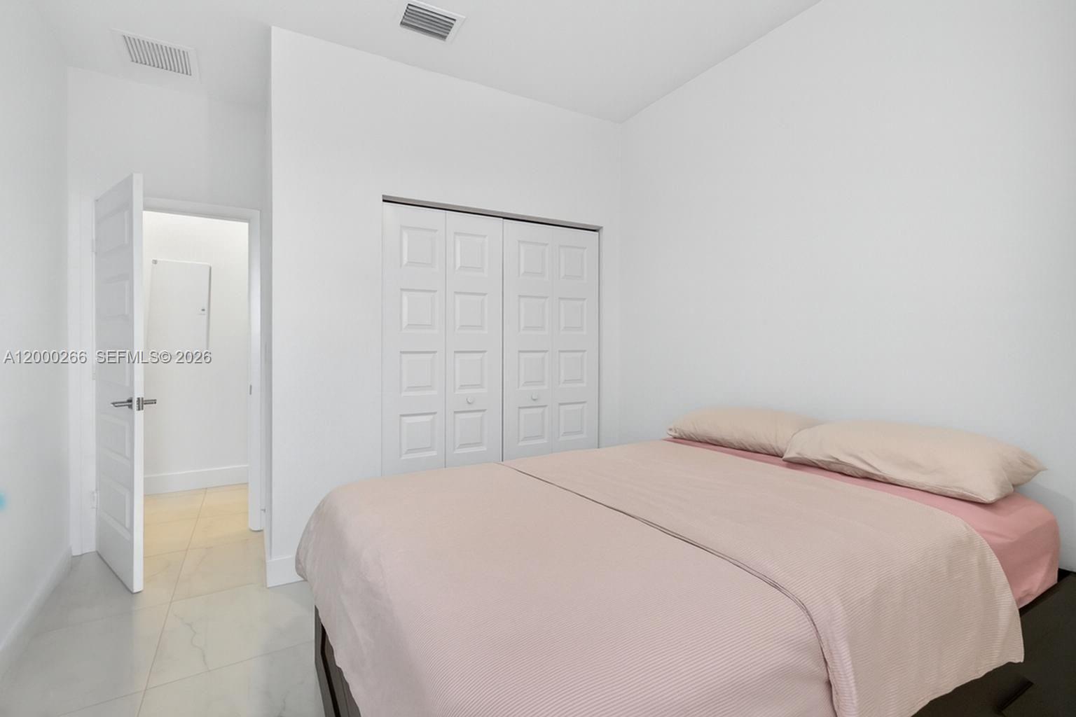 HIGHLAND AT PARK CENTRAL - Residential