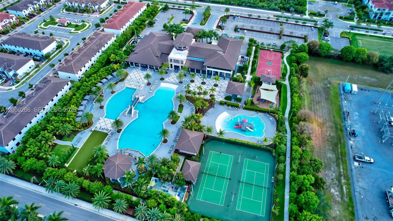 HIGHLAND AT PARK CENTRAL - Residential