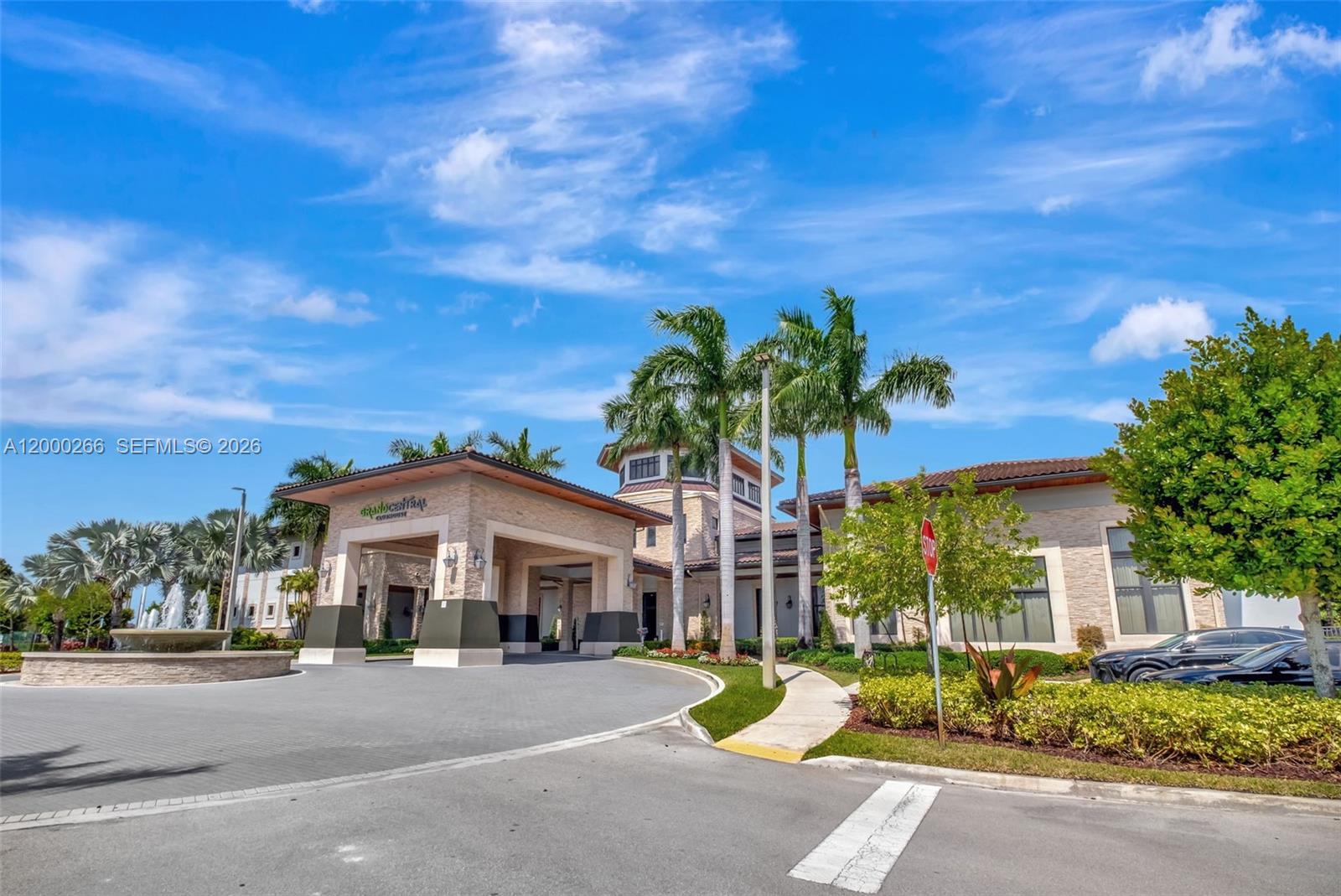 HIGHLAND AT PARK CENTRAL - Residential