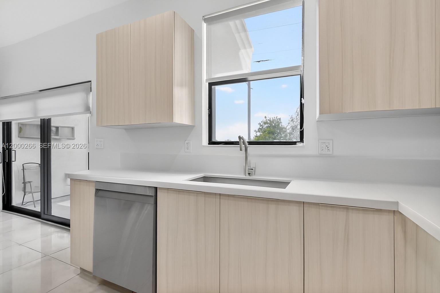 HIGHLAND AT PARK CENTRAL - Residential