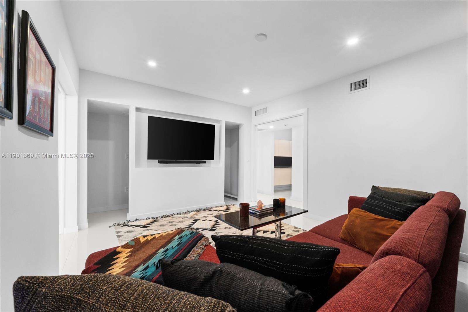 LA GORCE GOLF SUB - Residential