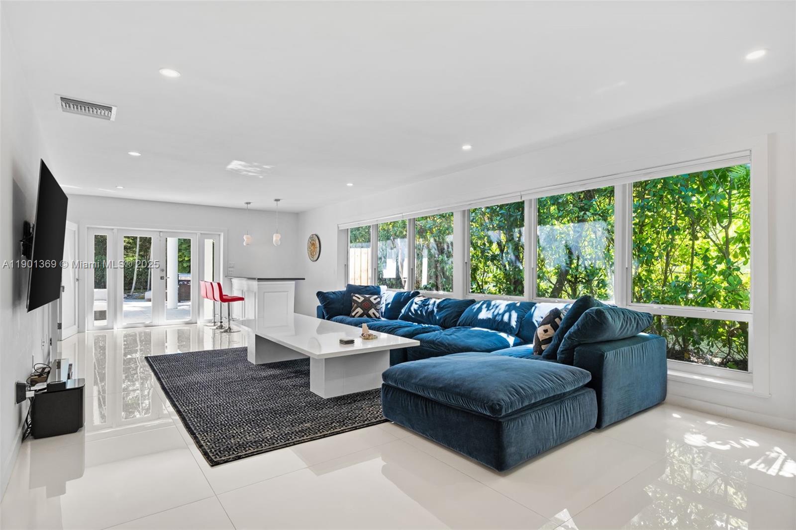 LA GORCE GOLF SUB - Residential