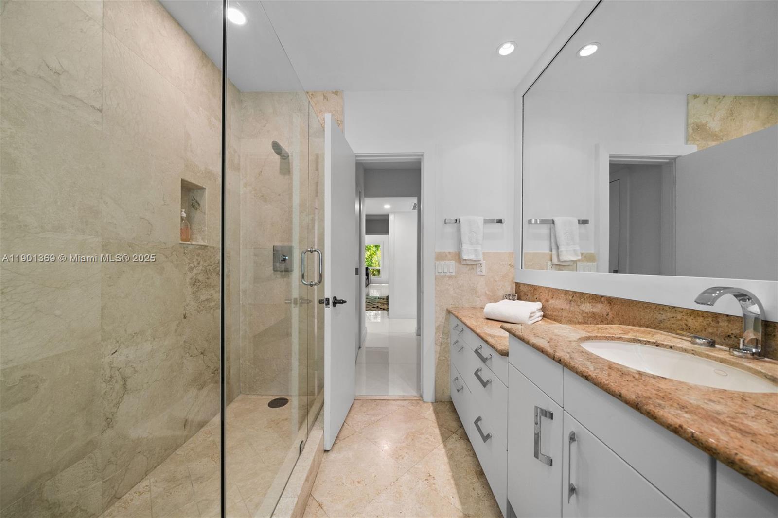 LA GORCE GOLF SUB - Residential