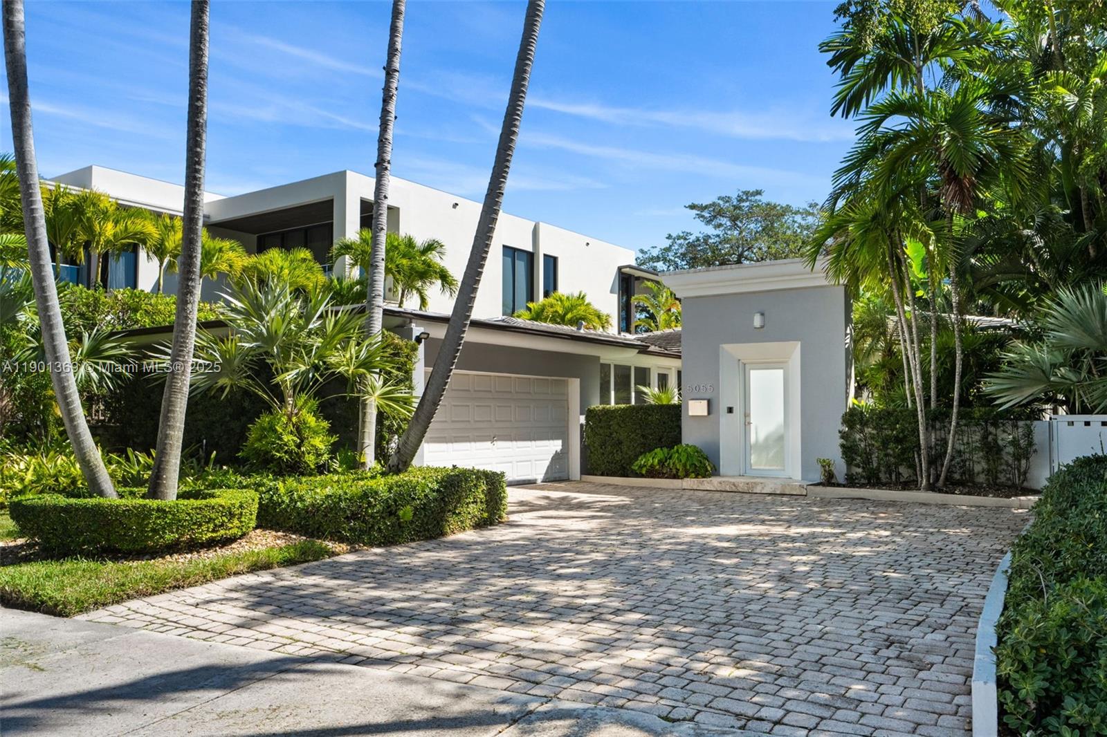 LA GORCE GOLF SUB - Residential