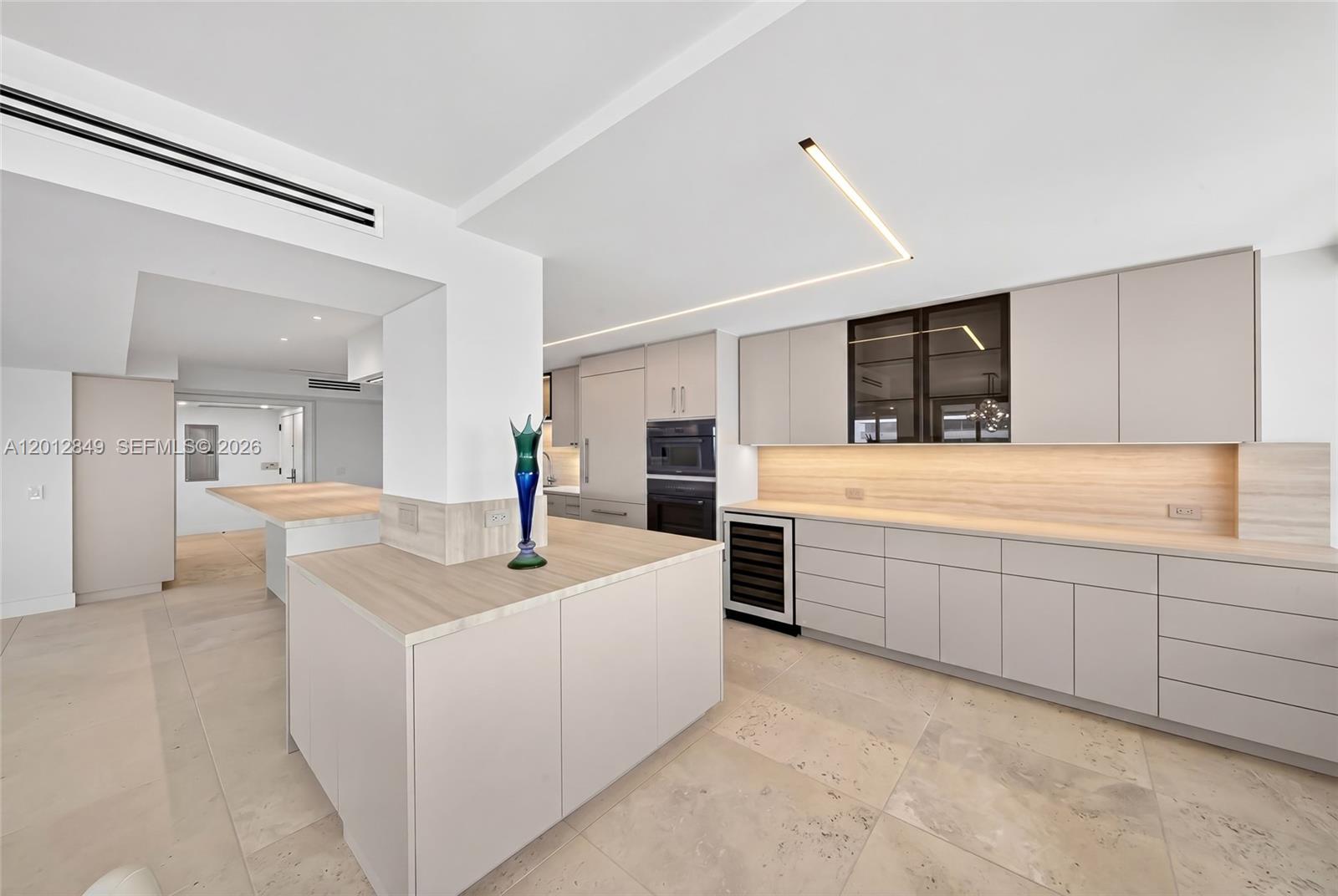 GROVE ISLE CONDO - Residential