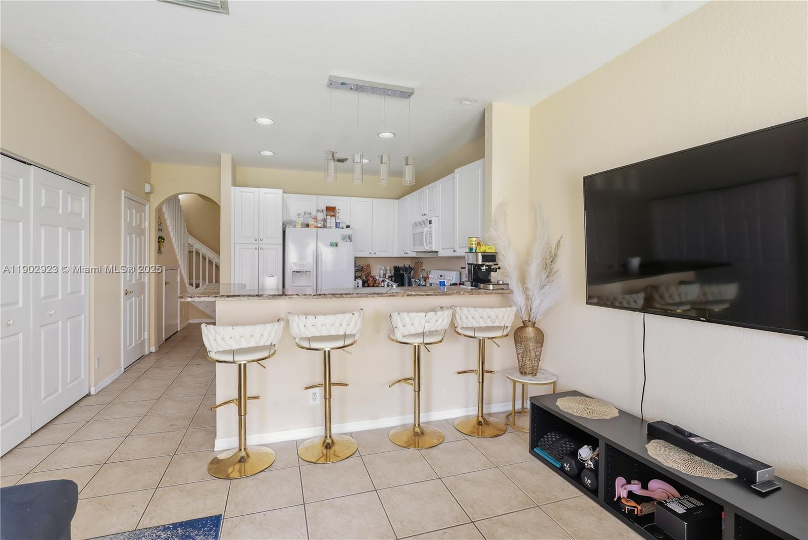 CARRIAGE HOMES AT BENTLEY - Residential