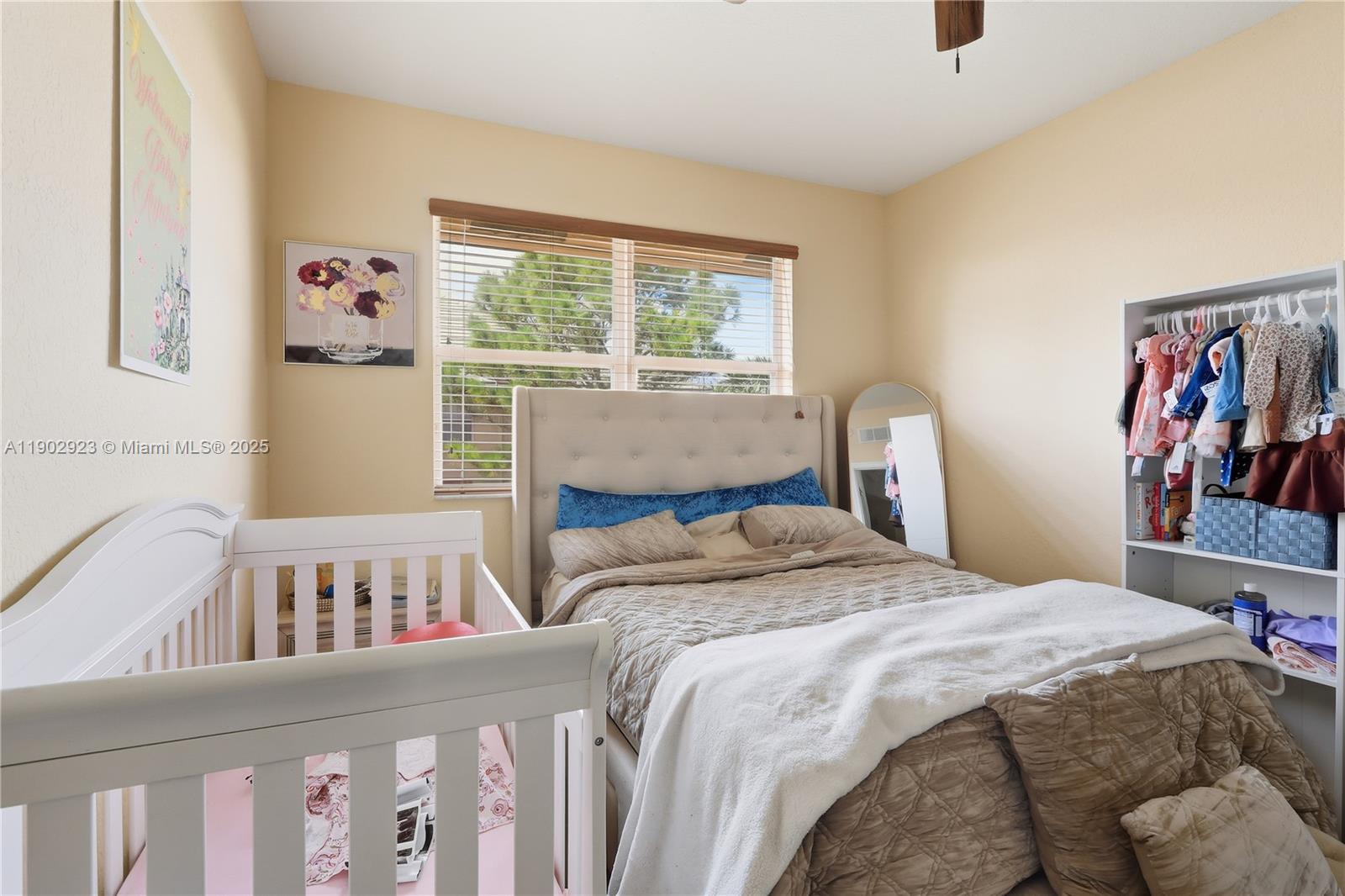 CARRIAGE HOMES AT BENTLEY - Residential