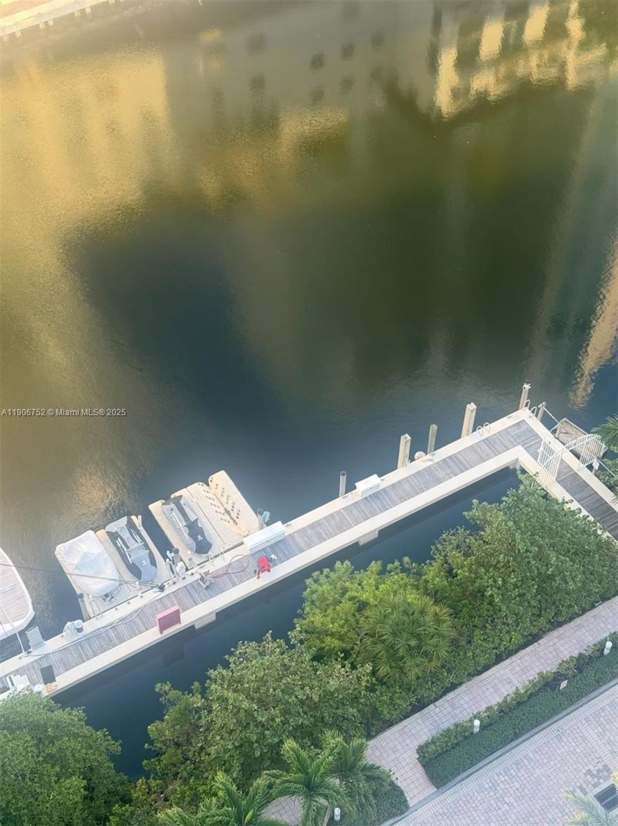 Boat slip FOR RENT! Can accommodate: – Up to a 65 ft boat (without jet skis) – Up to a 60 ft boat with two jet skis. Offered with: two jet ski lifts included
The renter MUST be a resident of one of the 5 Oceania Towers.

Has Water, Electricity, Storage & 24 HR security. Located right in front of the entrance of the Oceania IV tower. Water and electricity are to be covered by the renter.