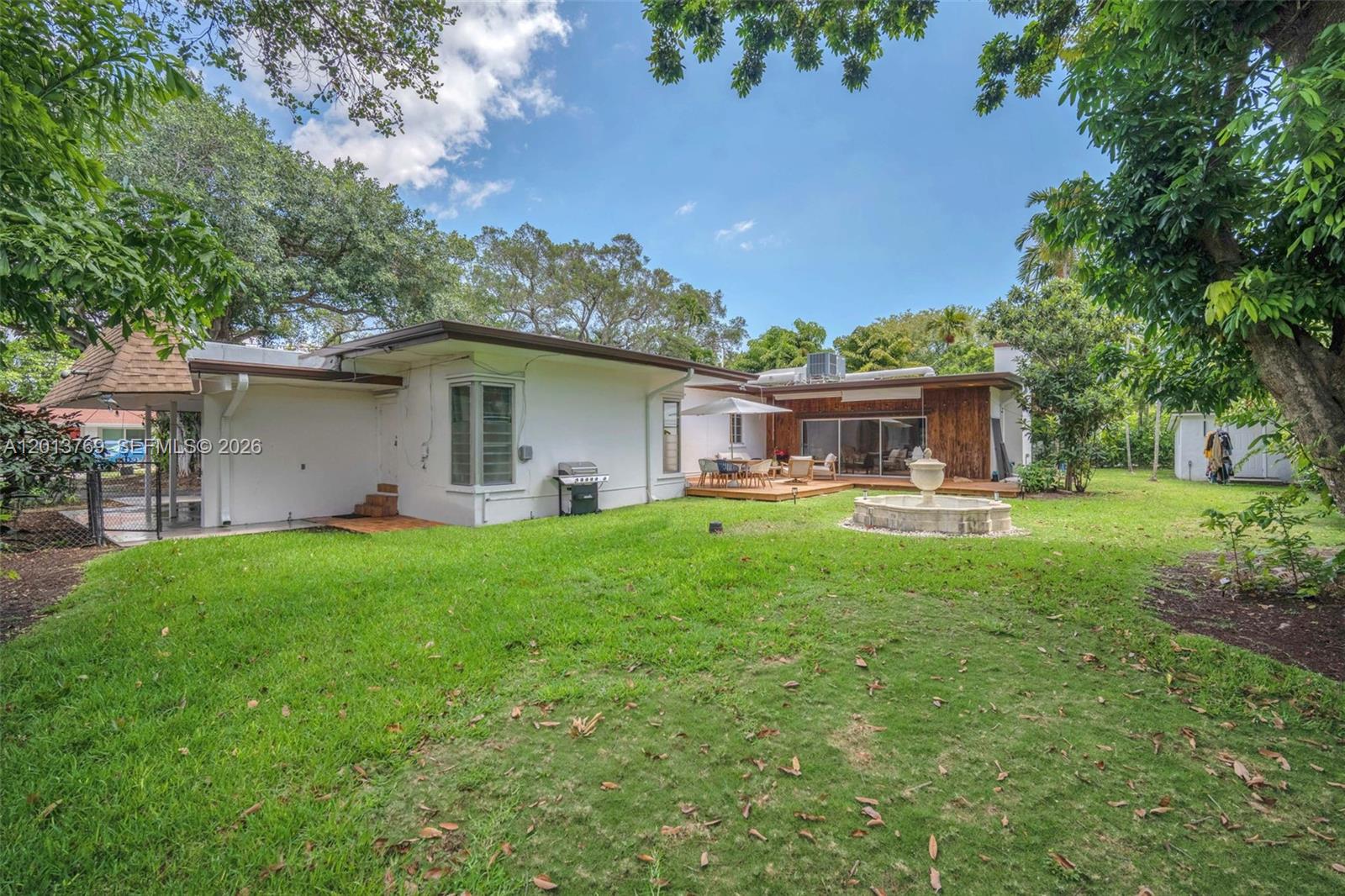 TUTTLES SUB - Residential Lease