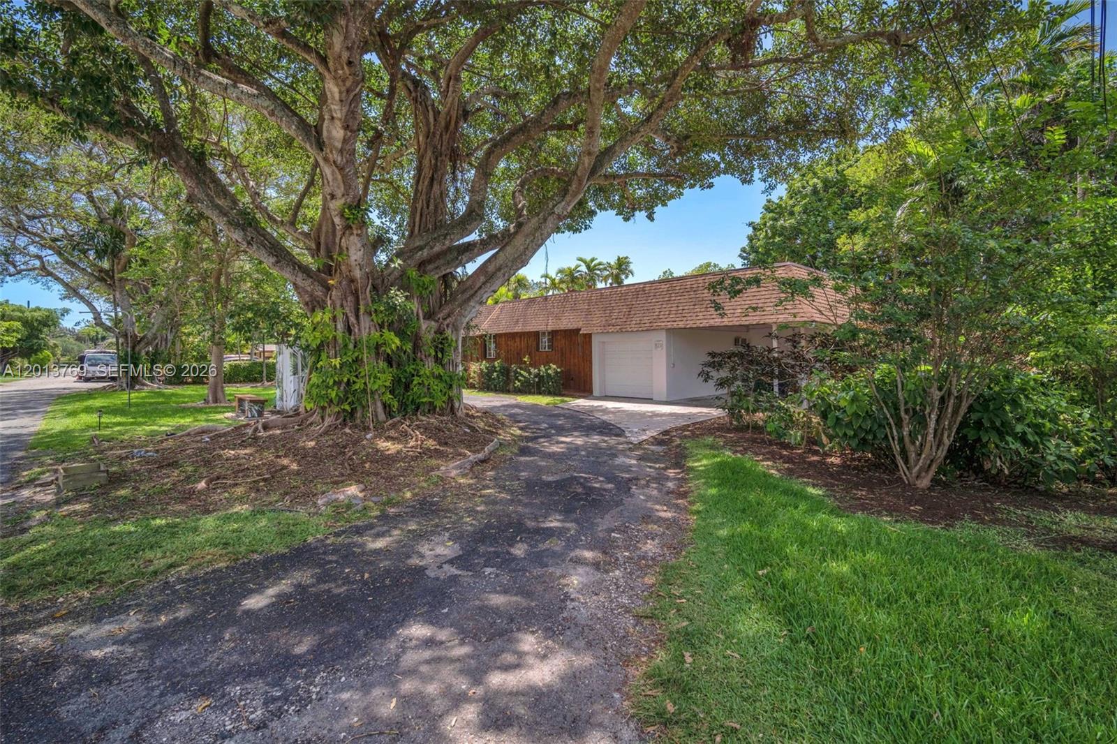TUTTLES SUB - Residential Lease