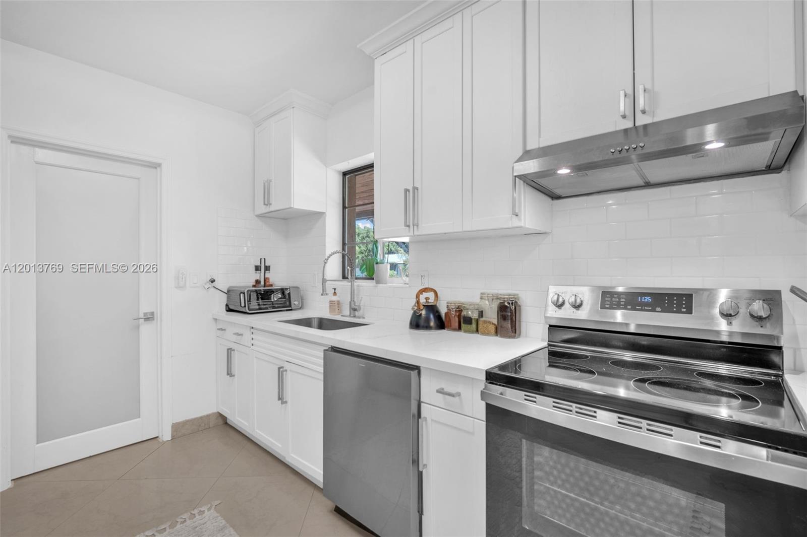 TUTTLES SUB - Residential Lease