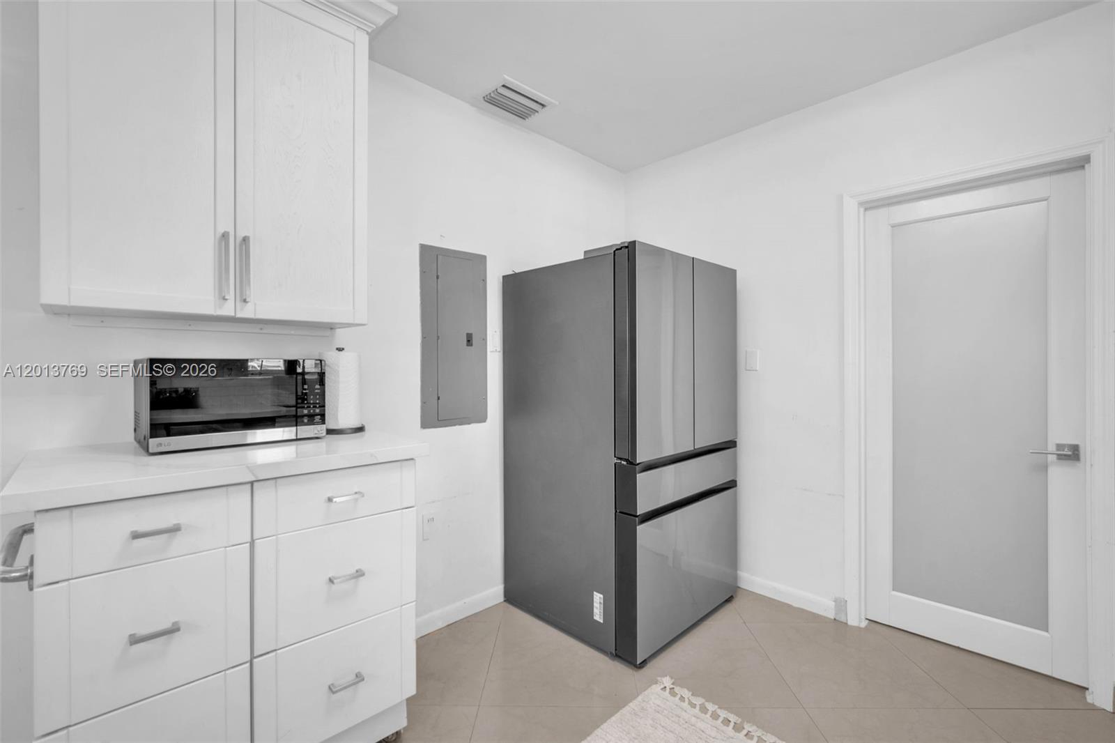 TUTTLES SUB - Residential Lease