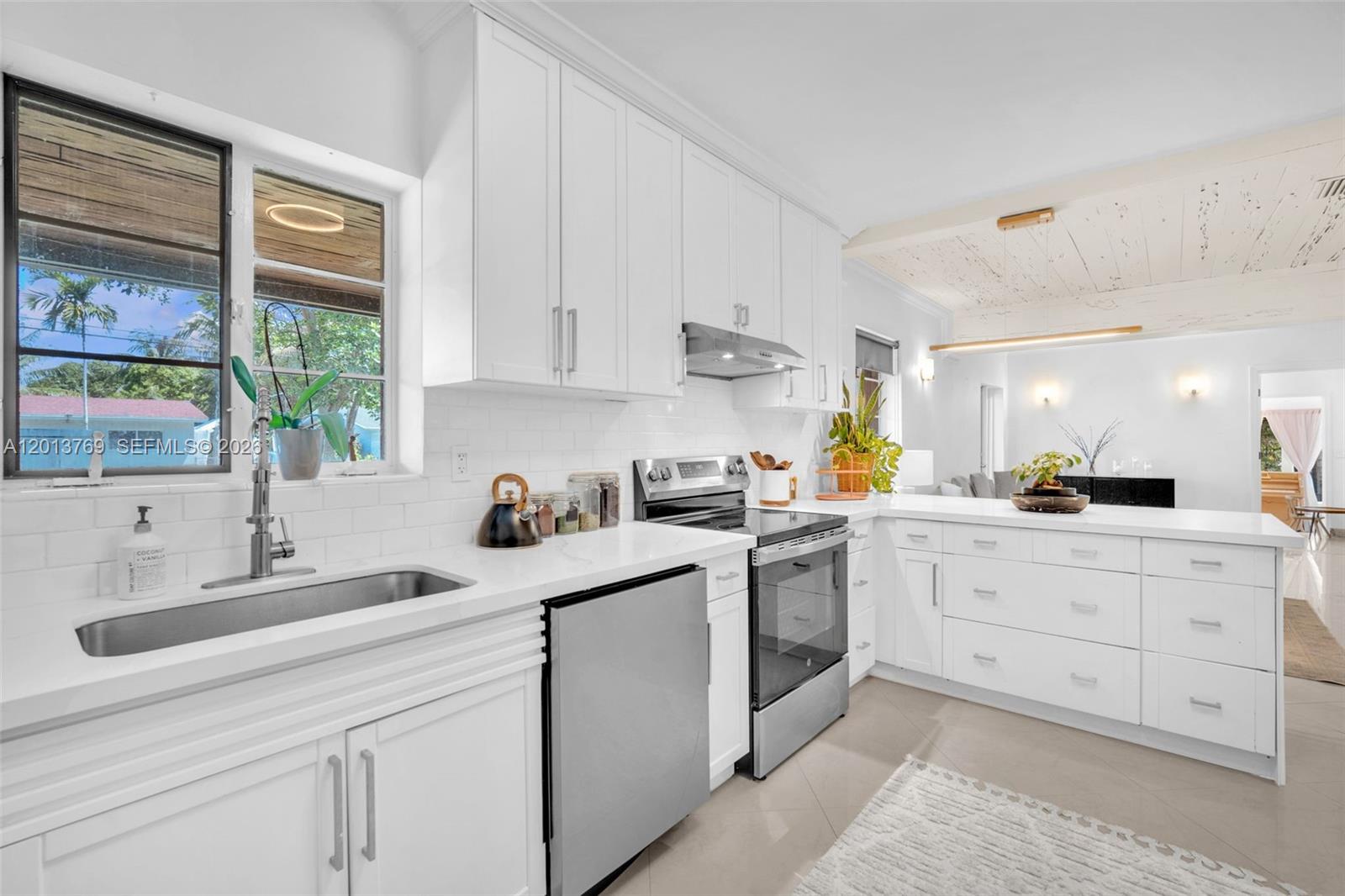 TUTTLES SUB - Residential Lease
