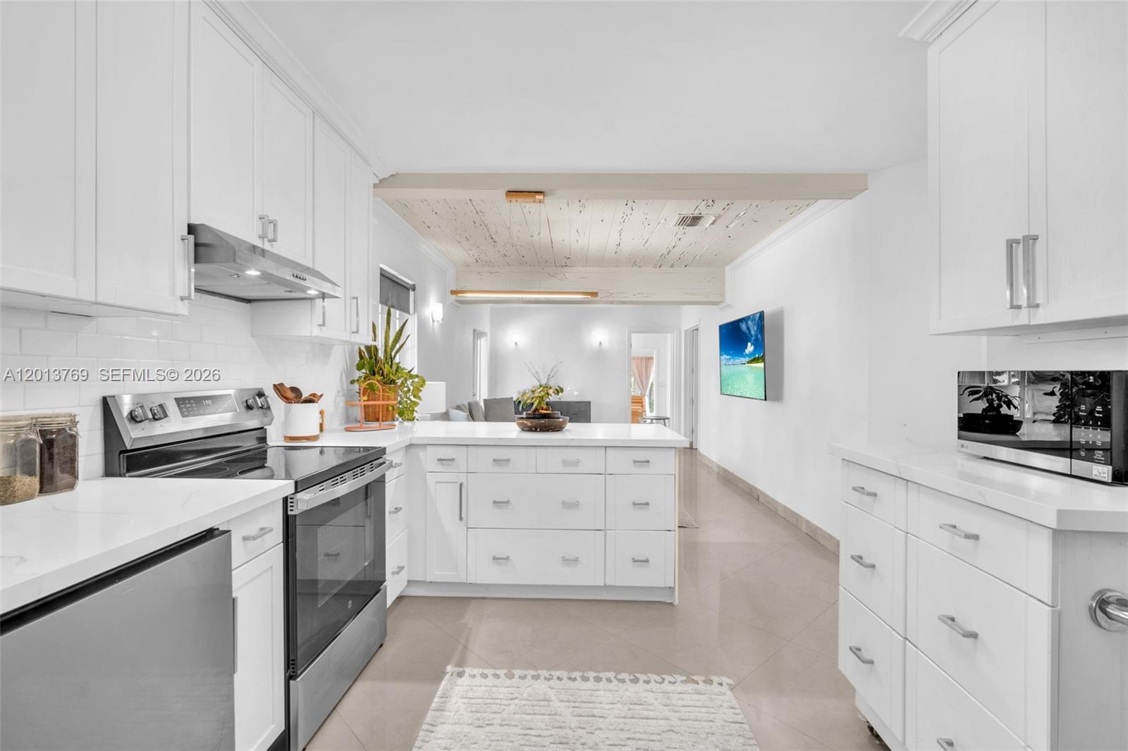 TUTTLES SUB - Residential Lease