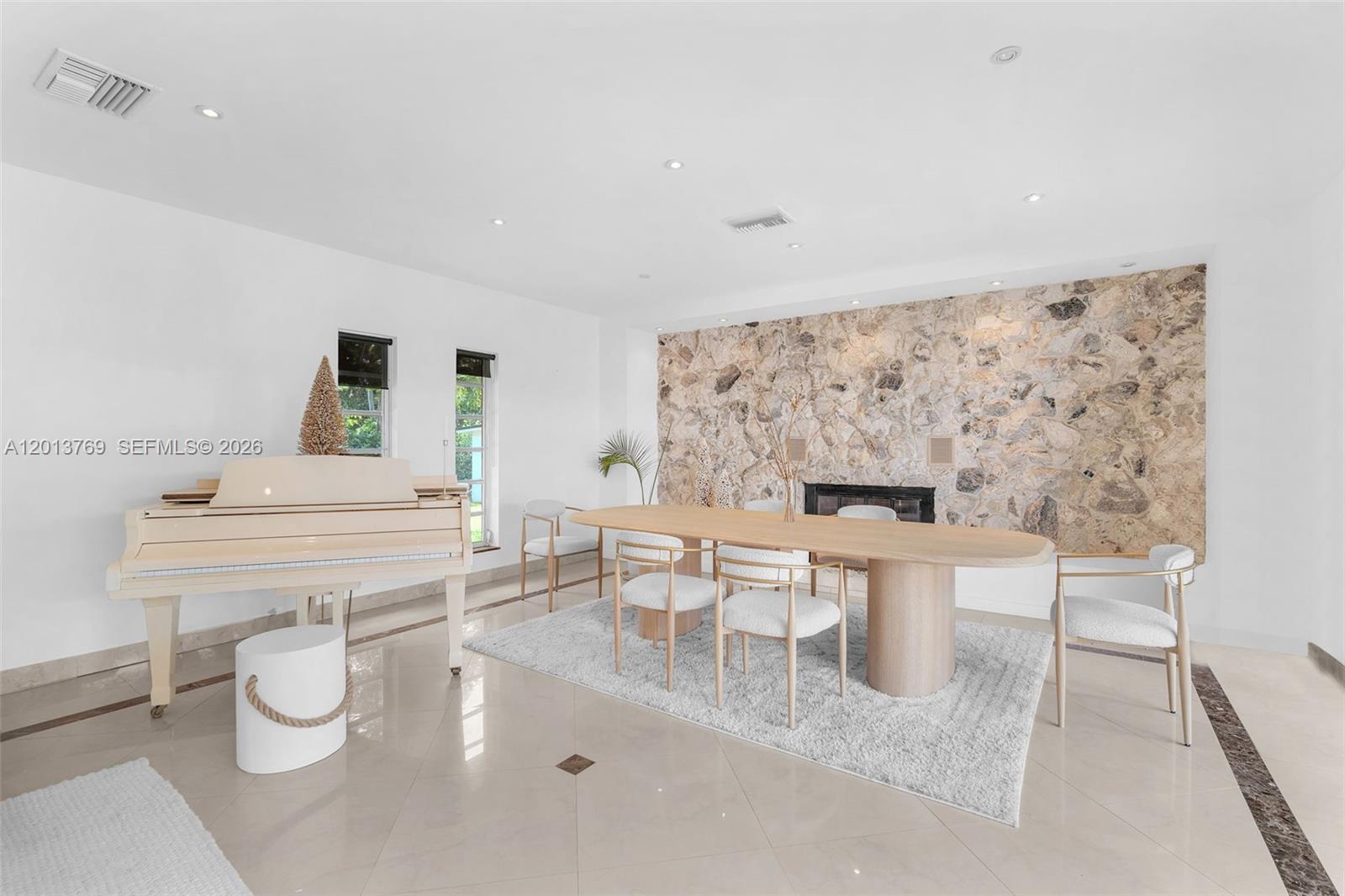 TUTTLES SUB - Residential Lease