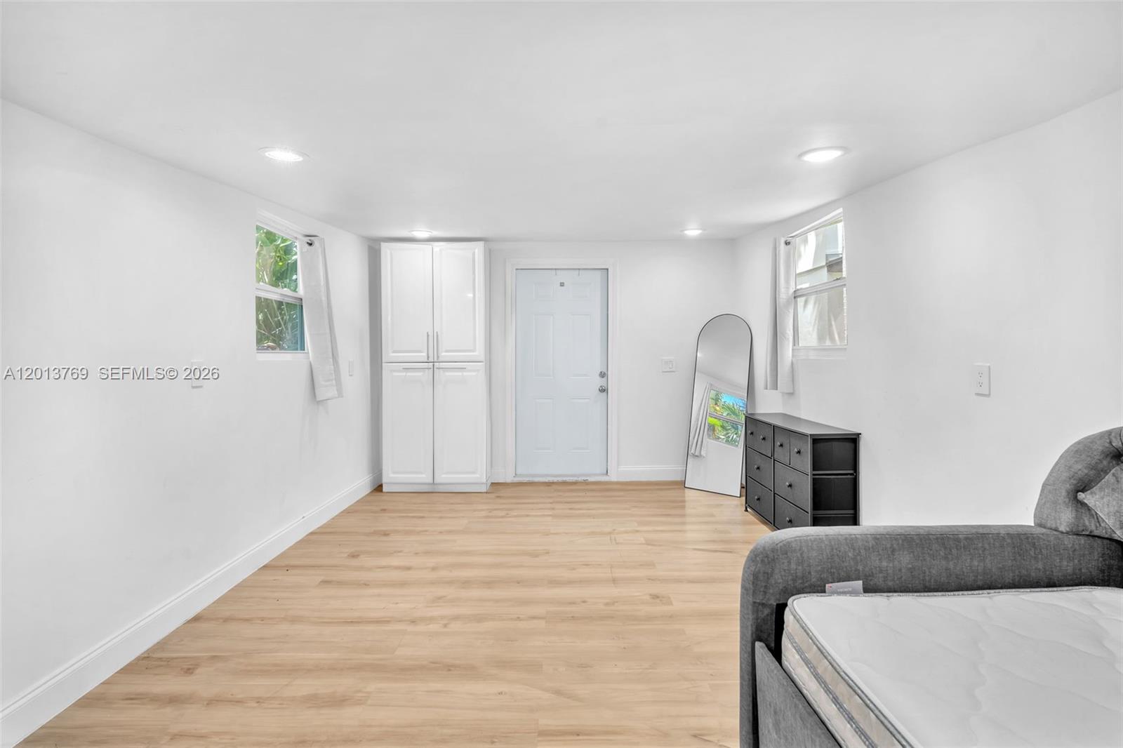 TUTTLES SUB - Residential Lease