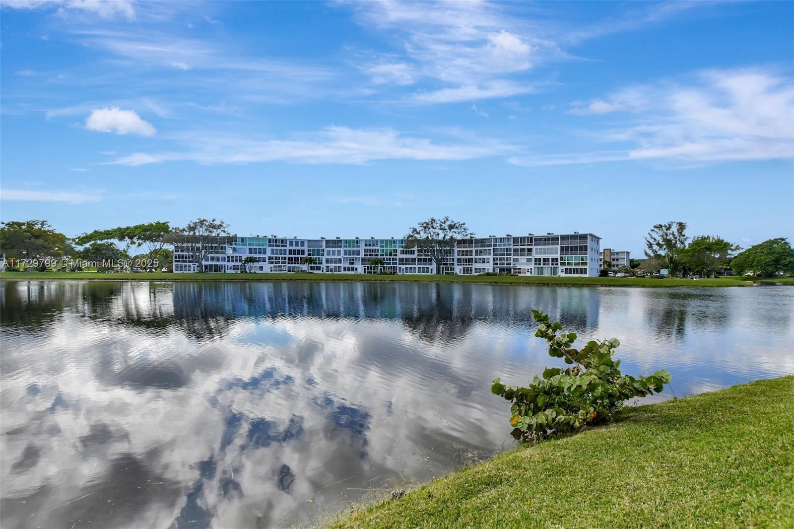 CAMBRIDGE C CONDO - Residential