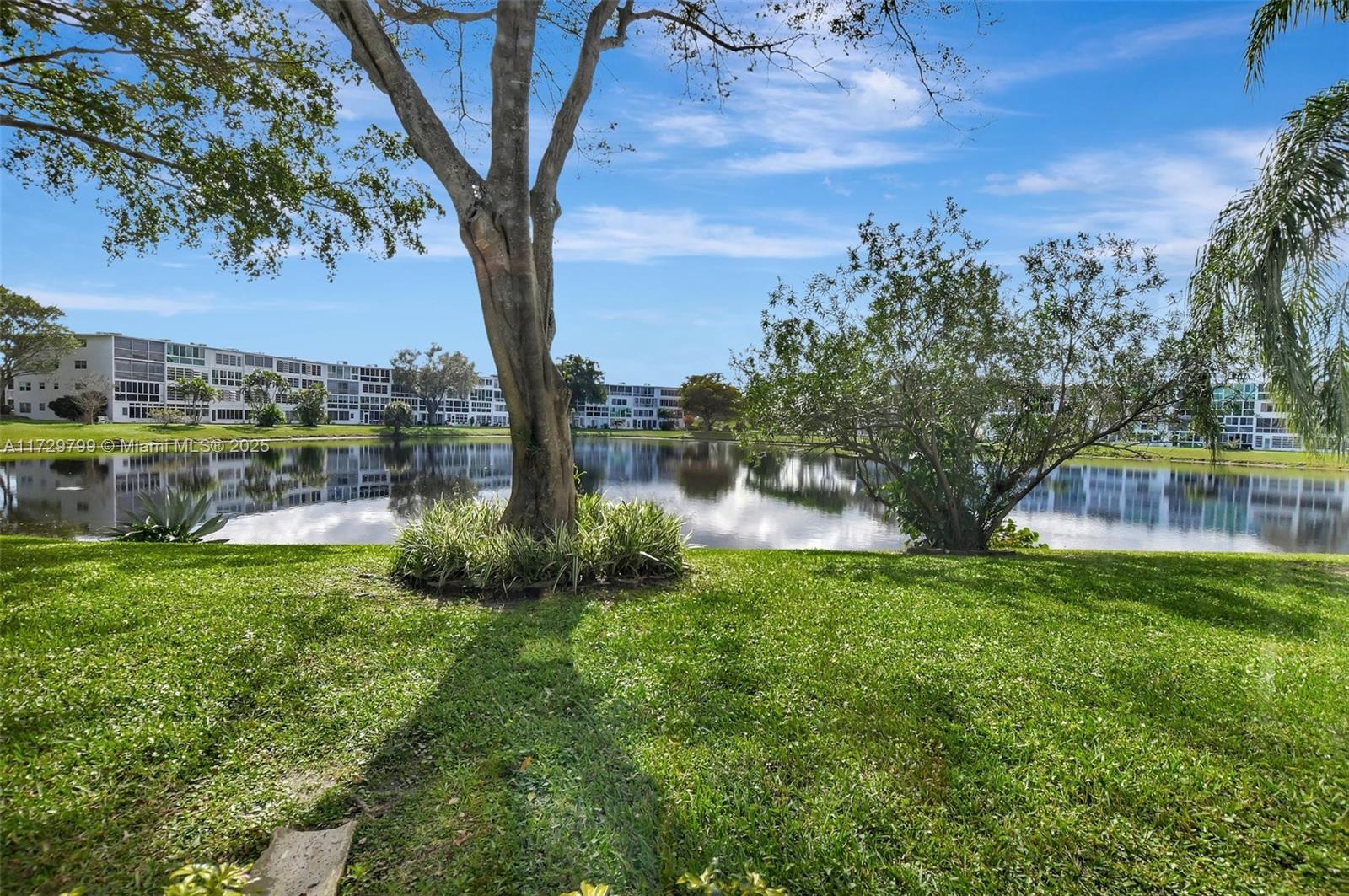 CAMBRIDGE C CONDO - Residential