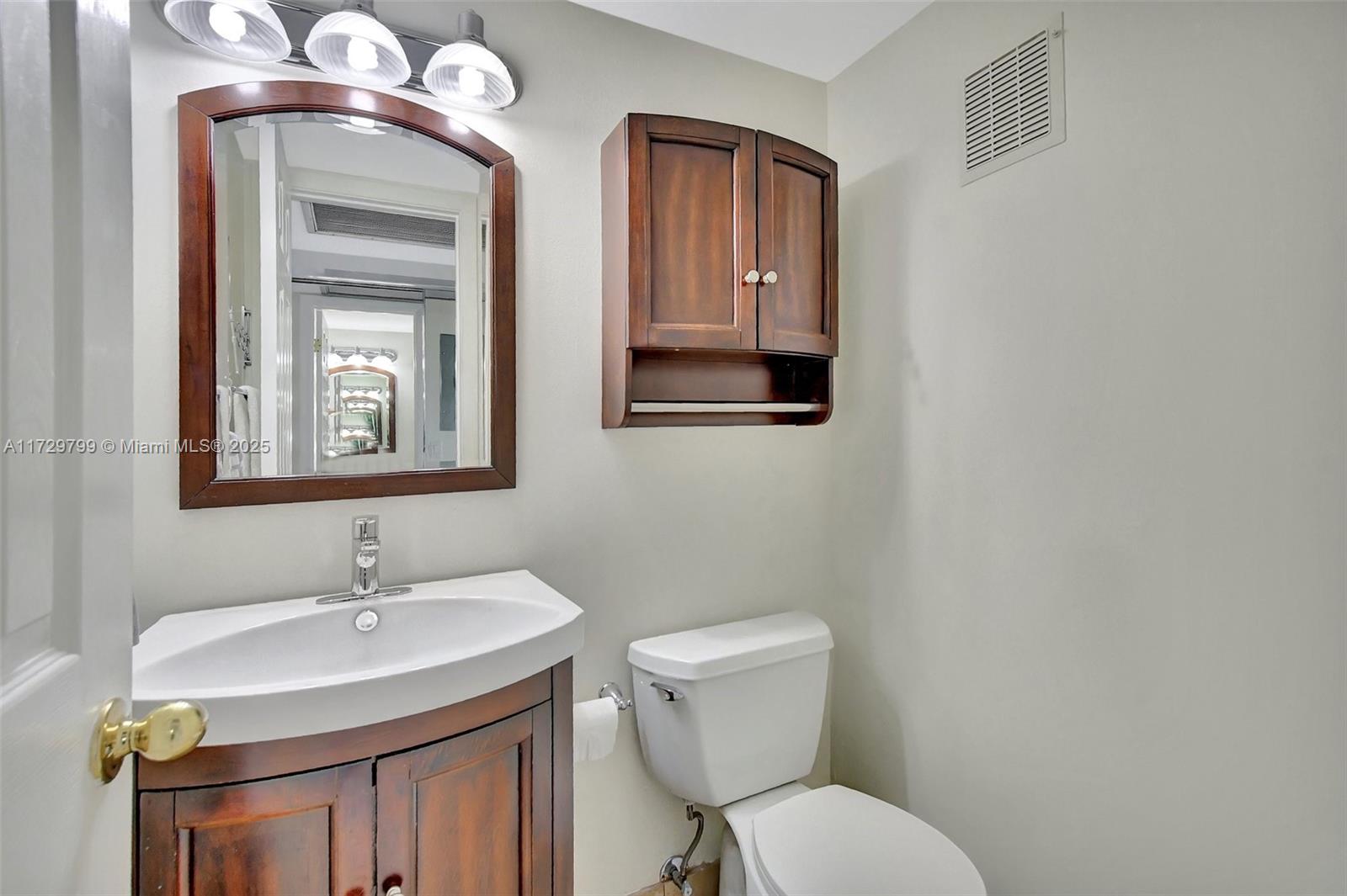 CAMBRIDGE C CONDO - Residential