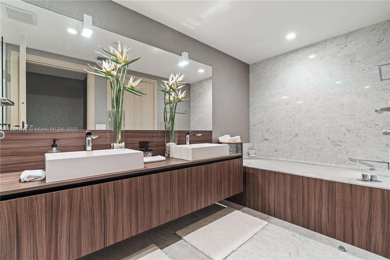 BRICKELL FLATIRON CONDO - Residential