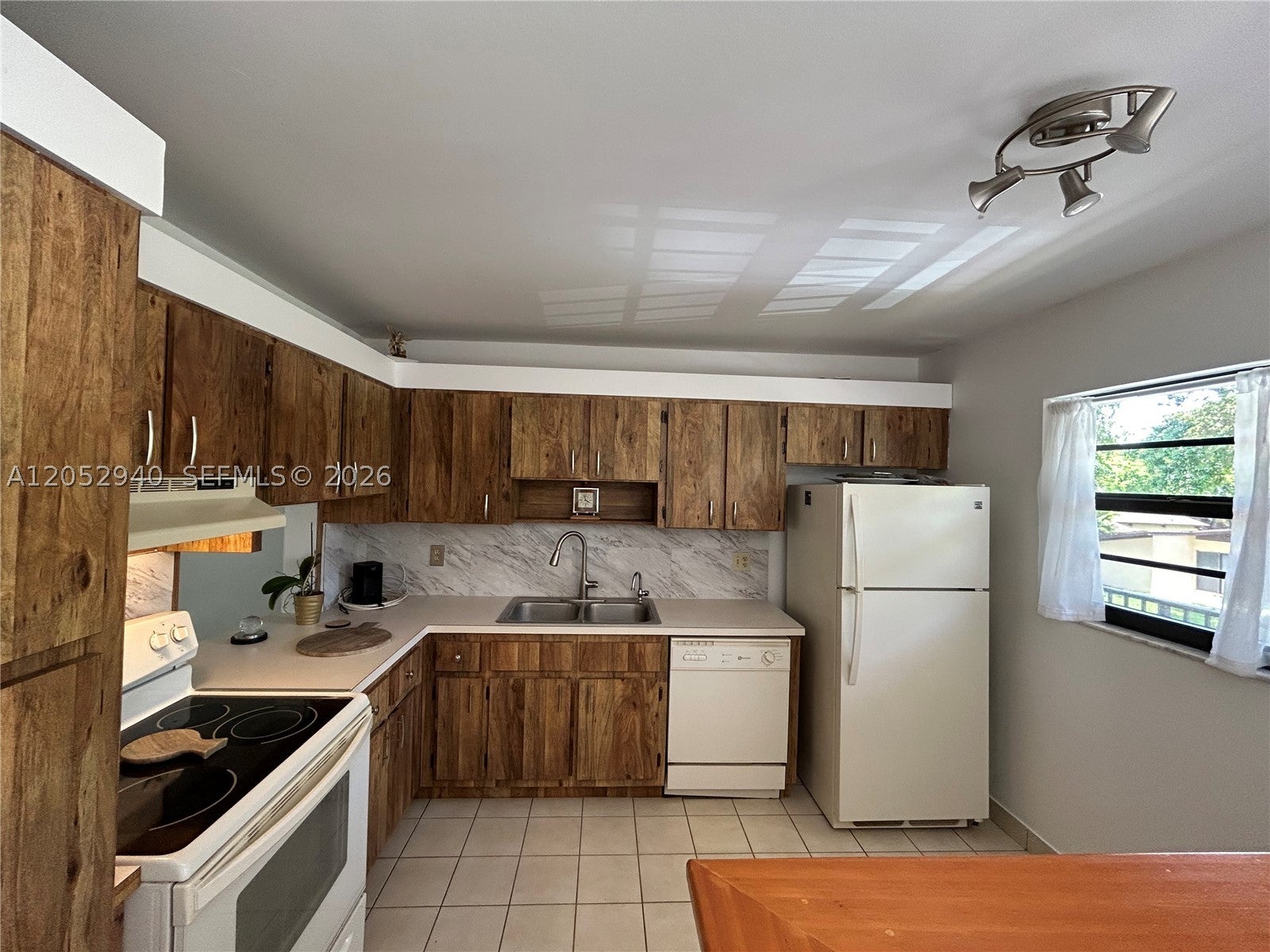200 Gate Rd 202