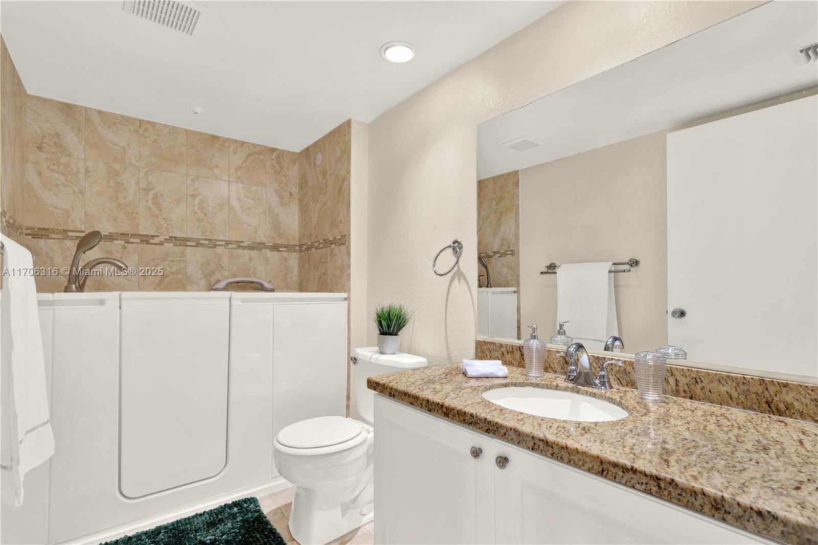 SUFFOLK AT CENTURY VILLAG - Residential