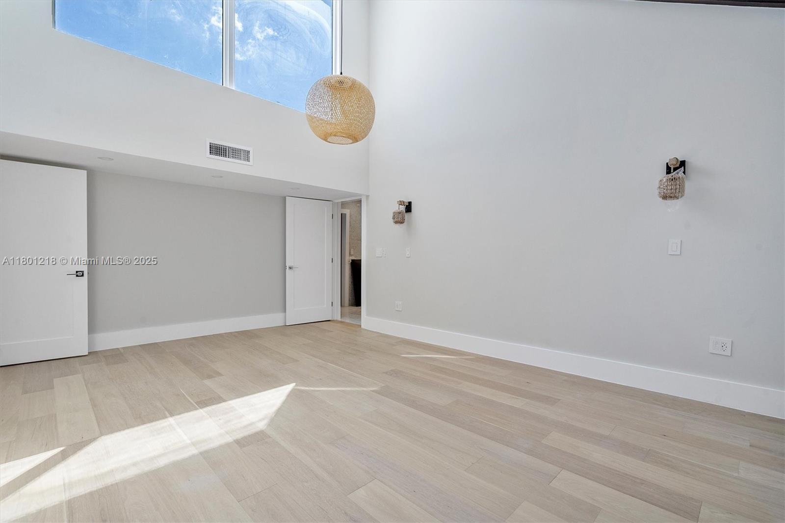 OAK HAVEN SEC 2 - Residential Lease