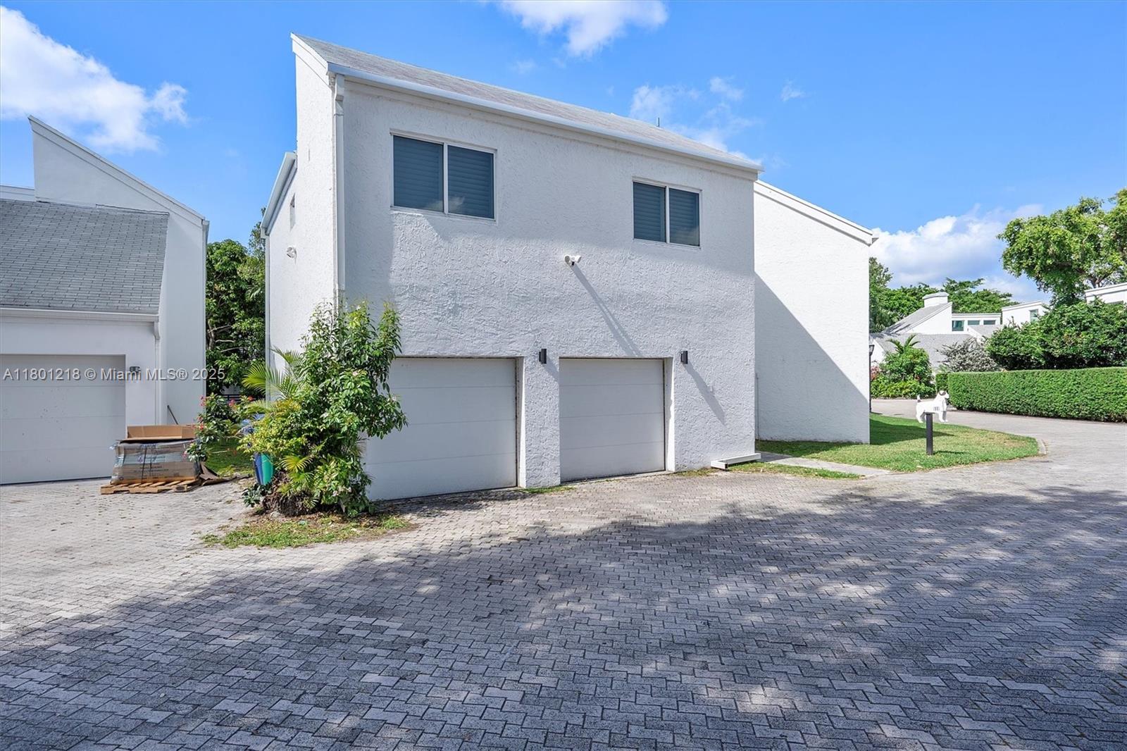 OAK HAVEN SEC 2 - Residential Lease