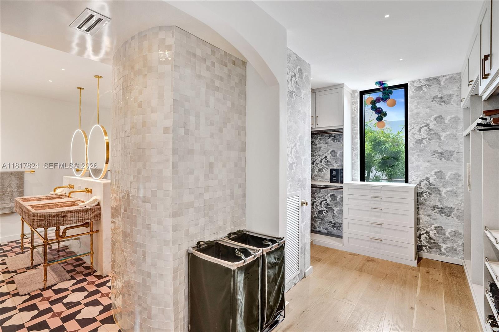 CAMNER GABLES 2ND ADDN - Residential