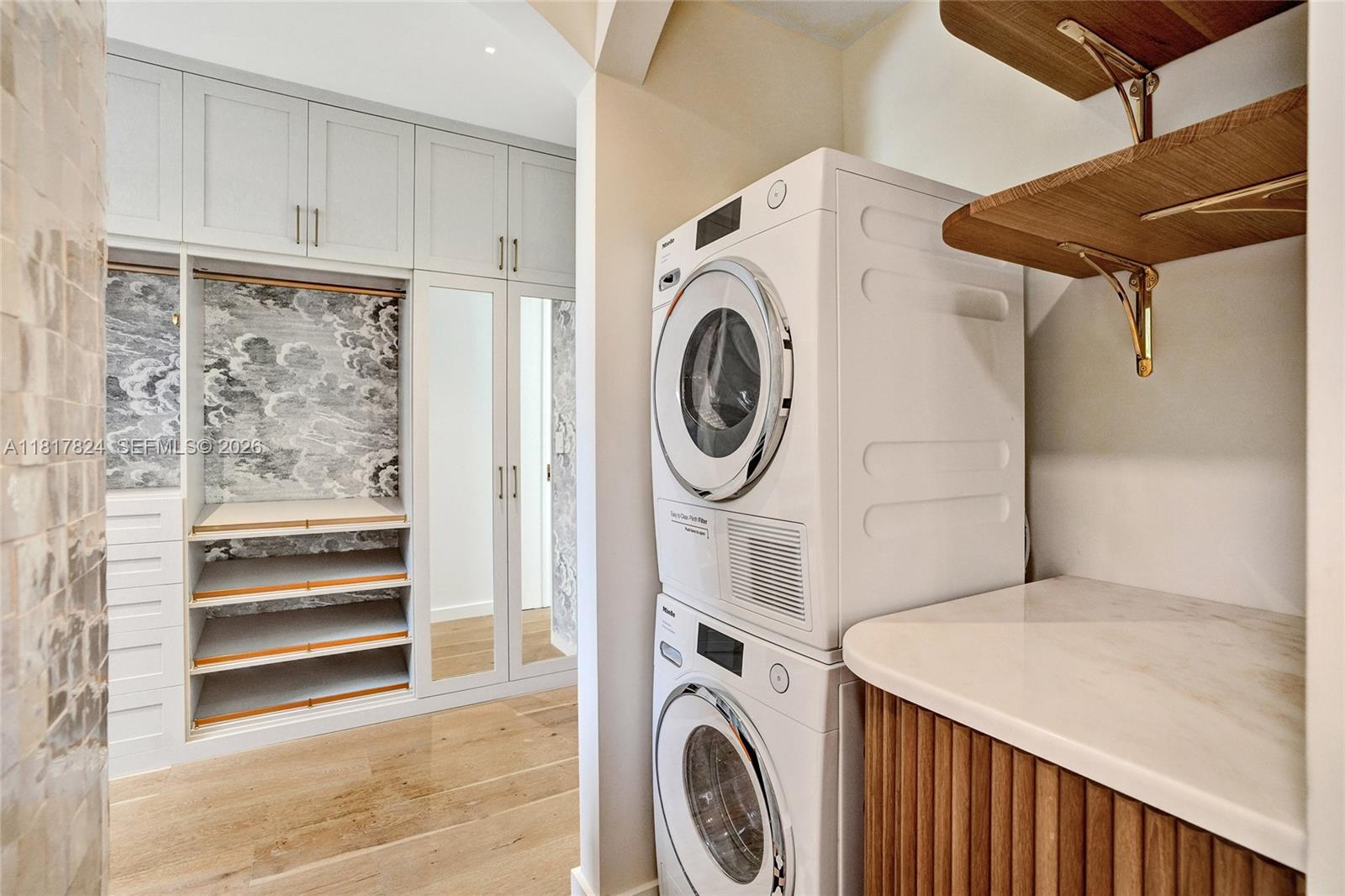 CAMNER GABLES 2ND ADDN - Residential