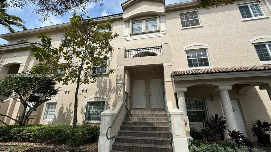 Welcome to this exquisite three-bed, 2.5-bath town-home in Doral Community Las Brisas, with a gated community and security patrol, boasting a remodeled kitchen with granite countertops, backsplash, and stainless steel appliances. Close to A+ Schools—easy access to highways. Three bedrooms and two bathrooms are conveniently located upstairs, and social areas are downstairs with half baths. This community has well-maintained amenities: a pool, playground, tennis court and gym. Enjoy proximity to Dolphin Mall, grocery stores, and Baptist Hospital within 2 miles, next to Doral Meadows public park. It is a perfect blend of comfort and convenience.