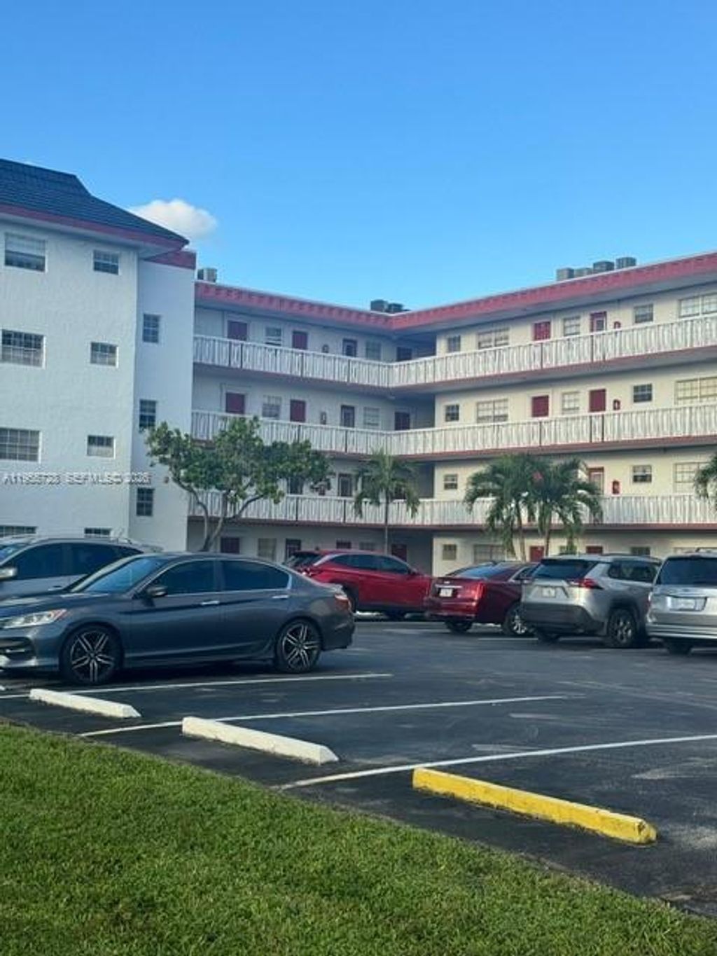 Photo of 4140 NW 44th Ave #413, Lauderdale Lakes, FL 33319 (MLS # A11955728)