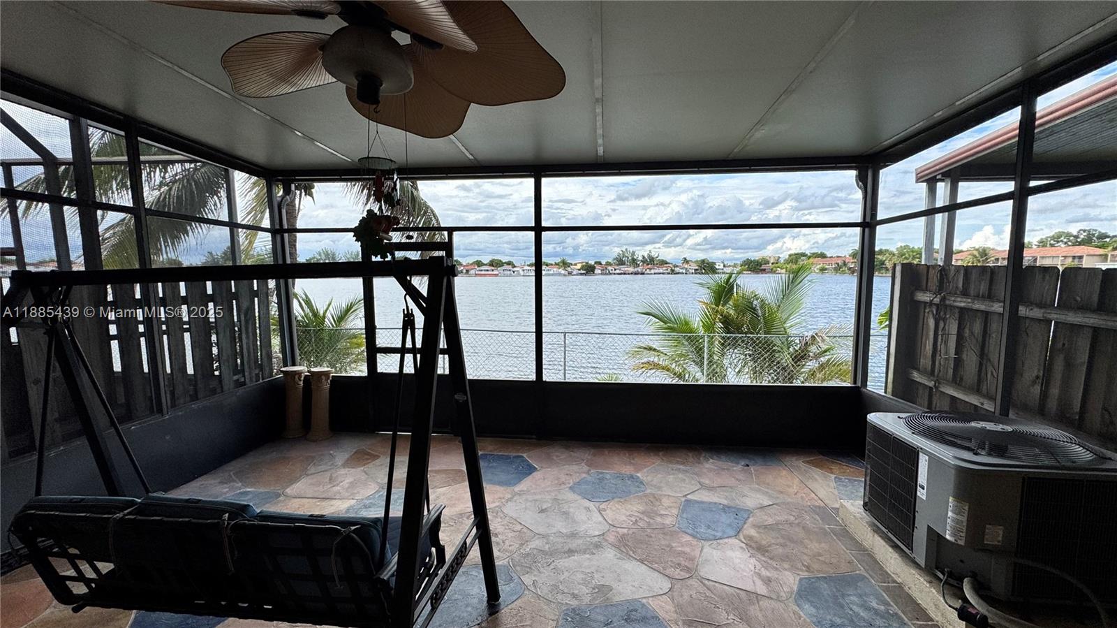 LAGO GRANDE CONDO SIX-B - Residential