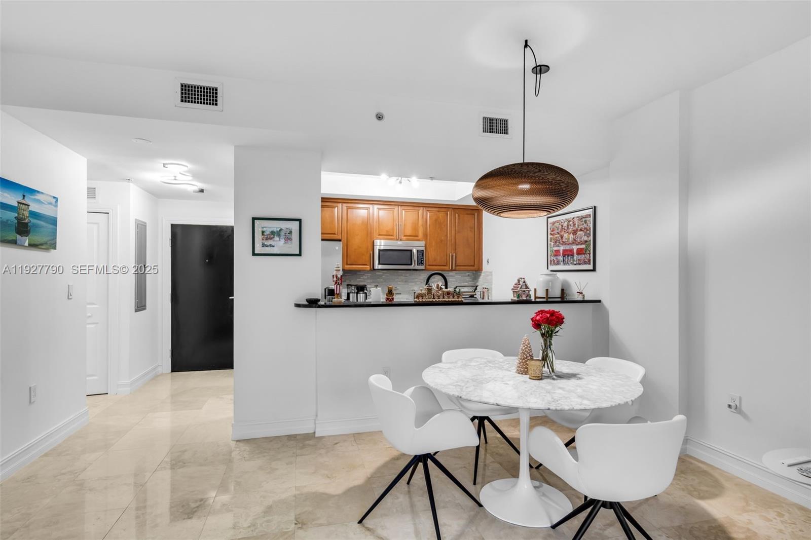 VILLAGE PARK CONDO - Residential Lease