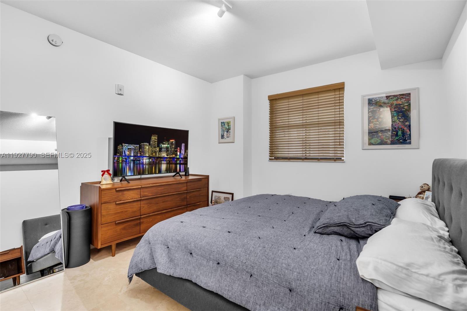 VILLAGE PARK CONDO - Residential Lease