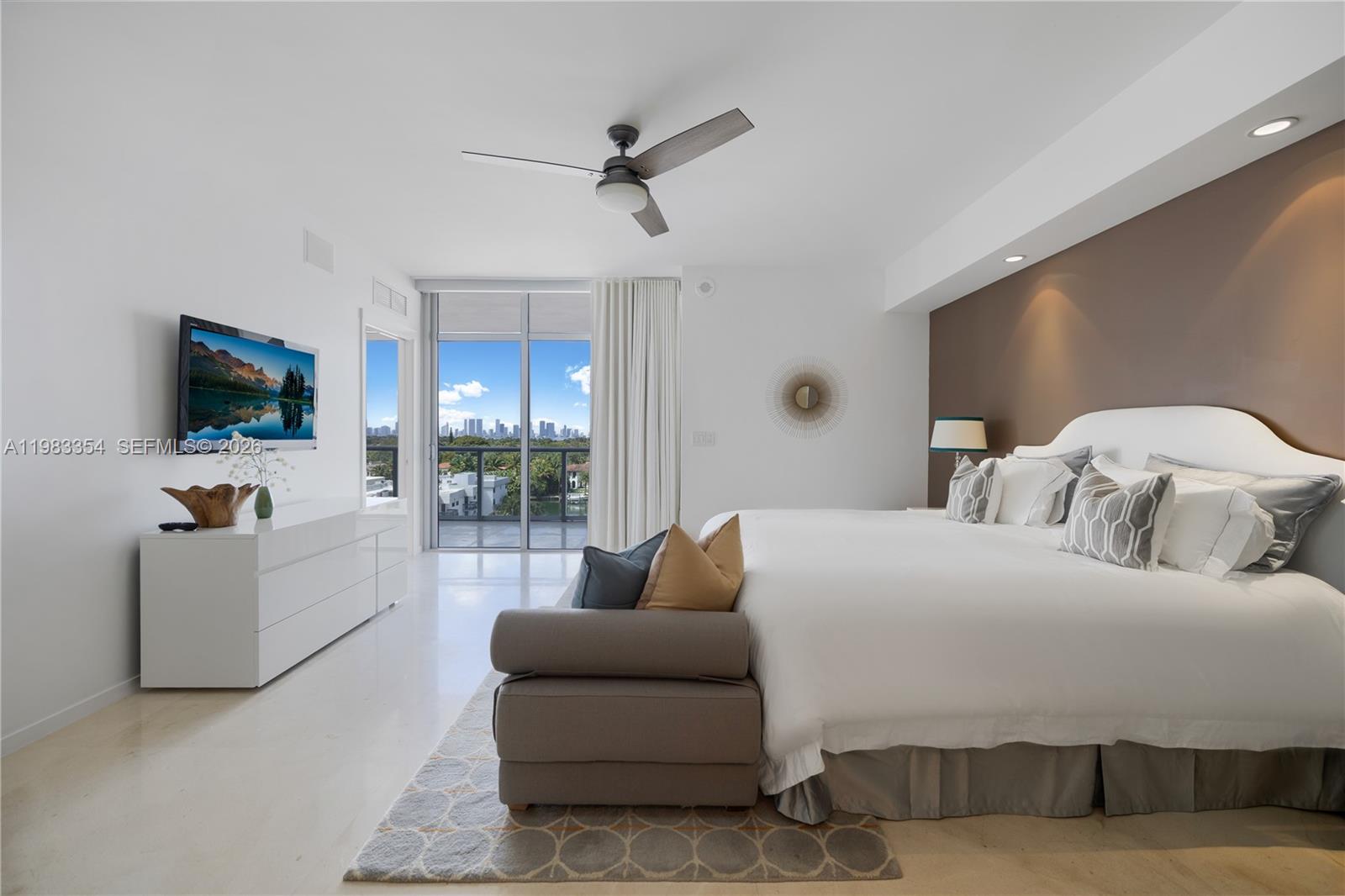 THE CARIBBEAN CONDO - Residential