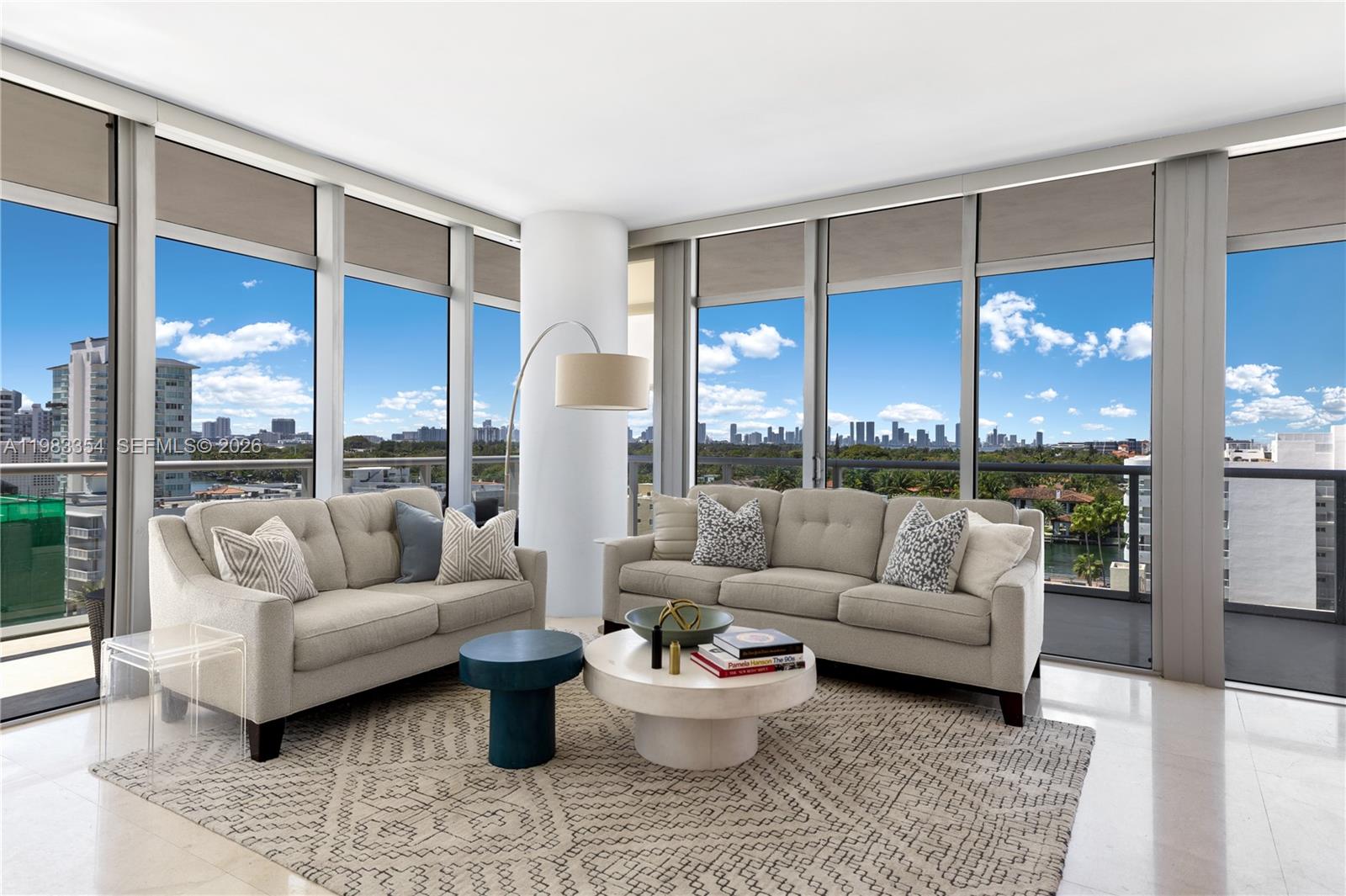 3737 Collins Ave S-803